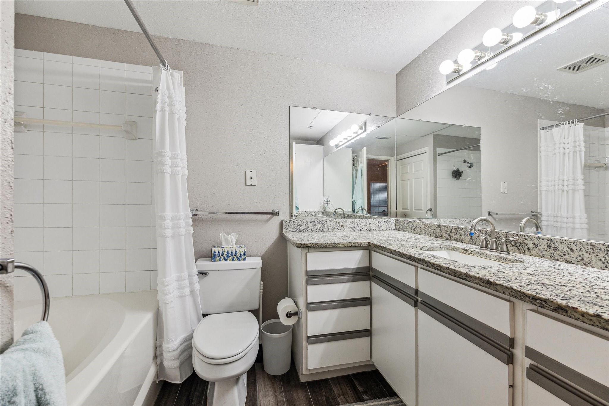1330 Old Spanish Trail 1103 Property Photo 8