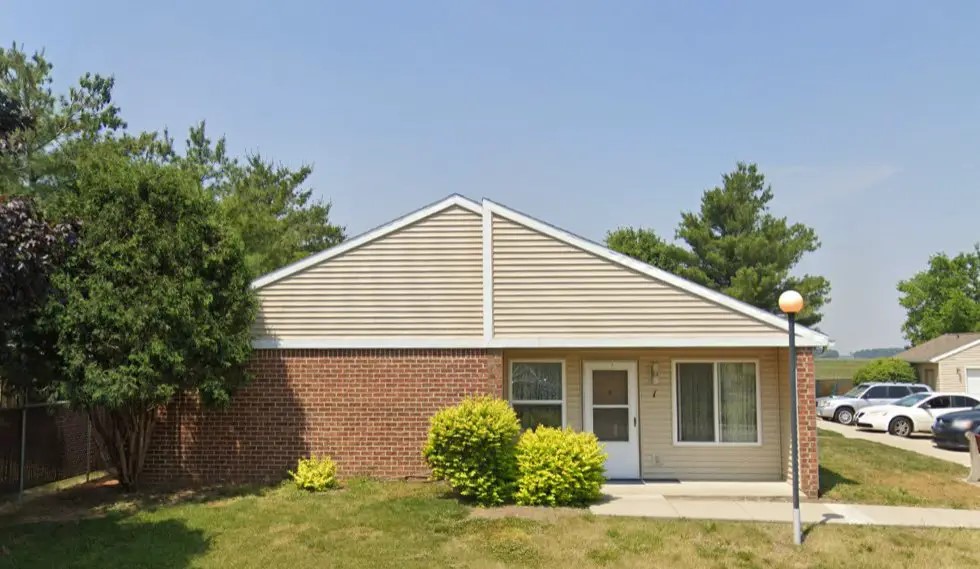 419 Holly Dr Property Photo 6