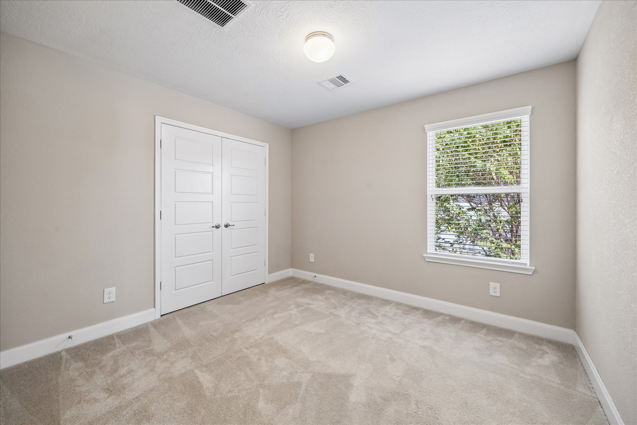 8922 Hollister Commons Lane Property Photo 11