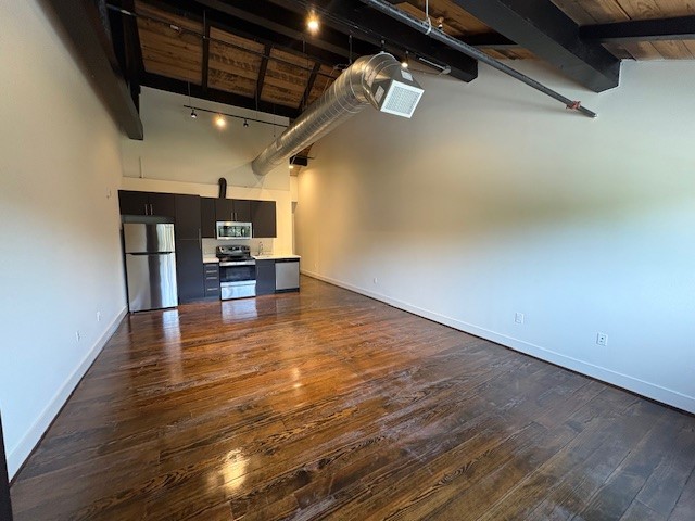 4411 Dallas Street 33 Property Photo 1