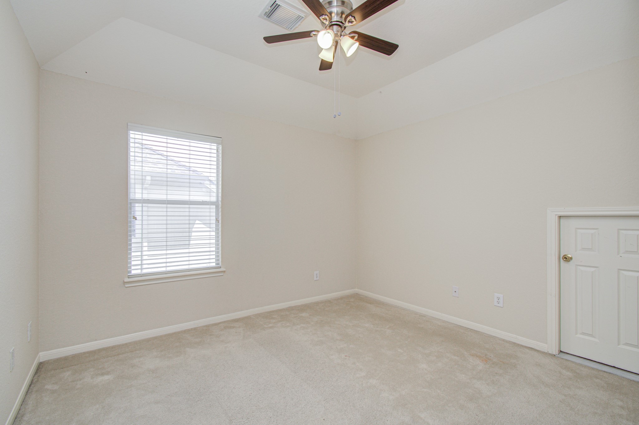 6110 Barkermist Lane Property Photo 24