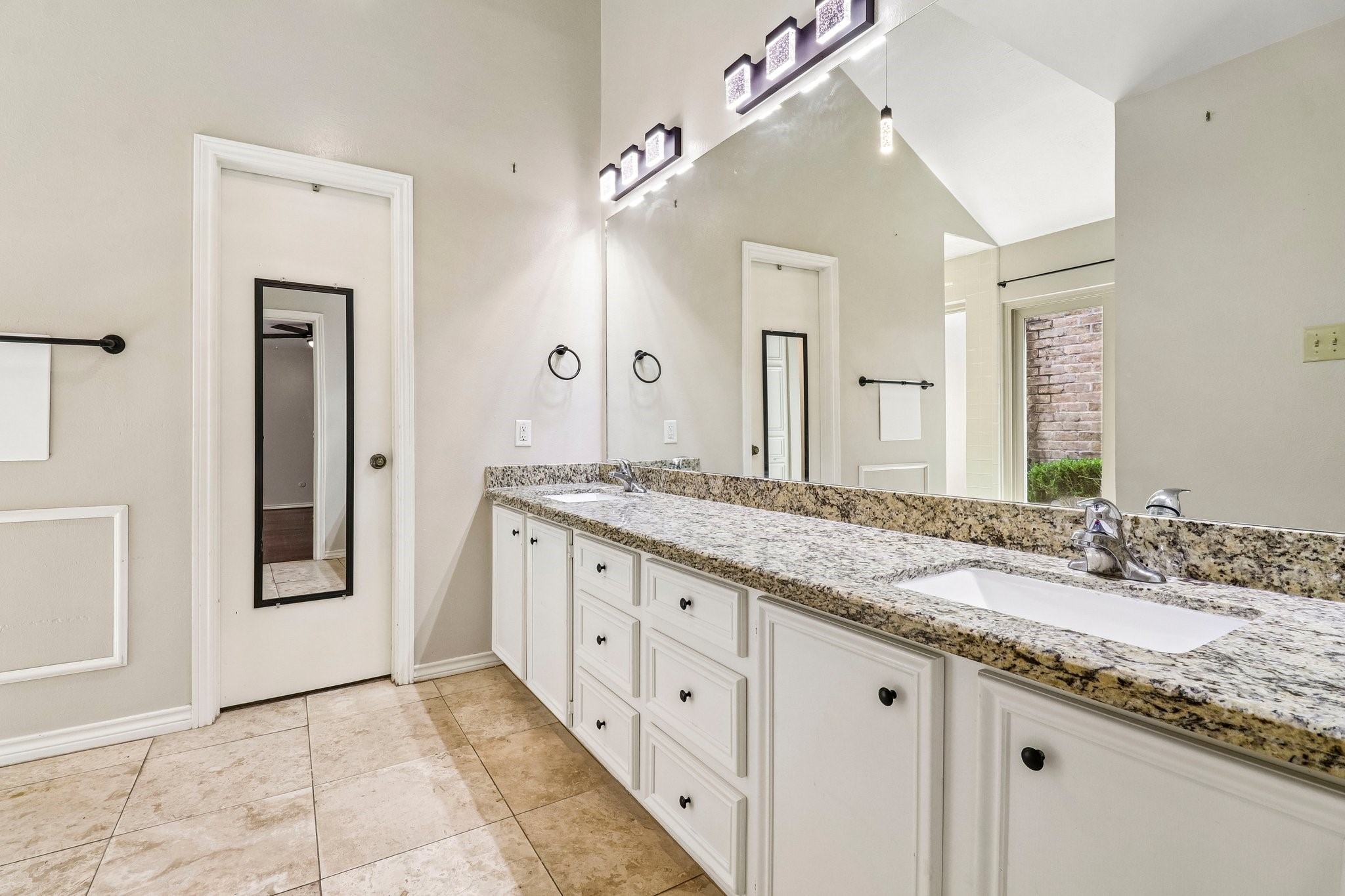 17231 Meadow Butte Drive Property Photo 30