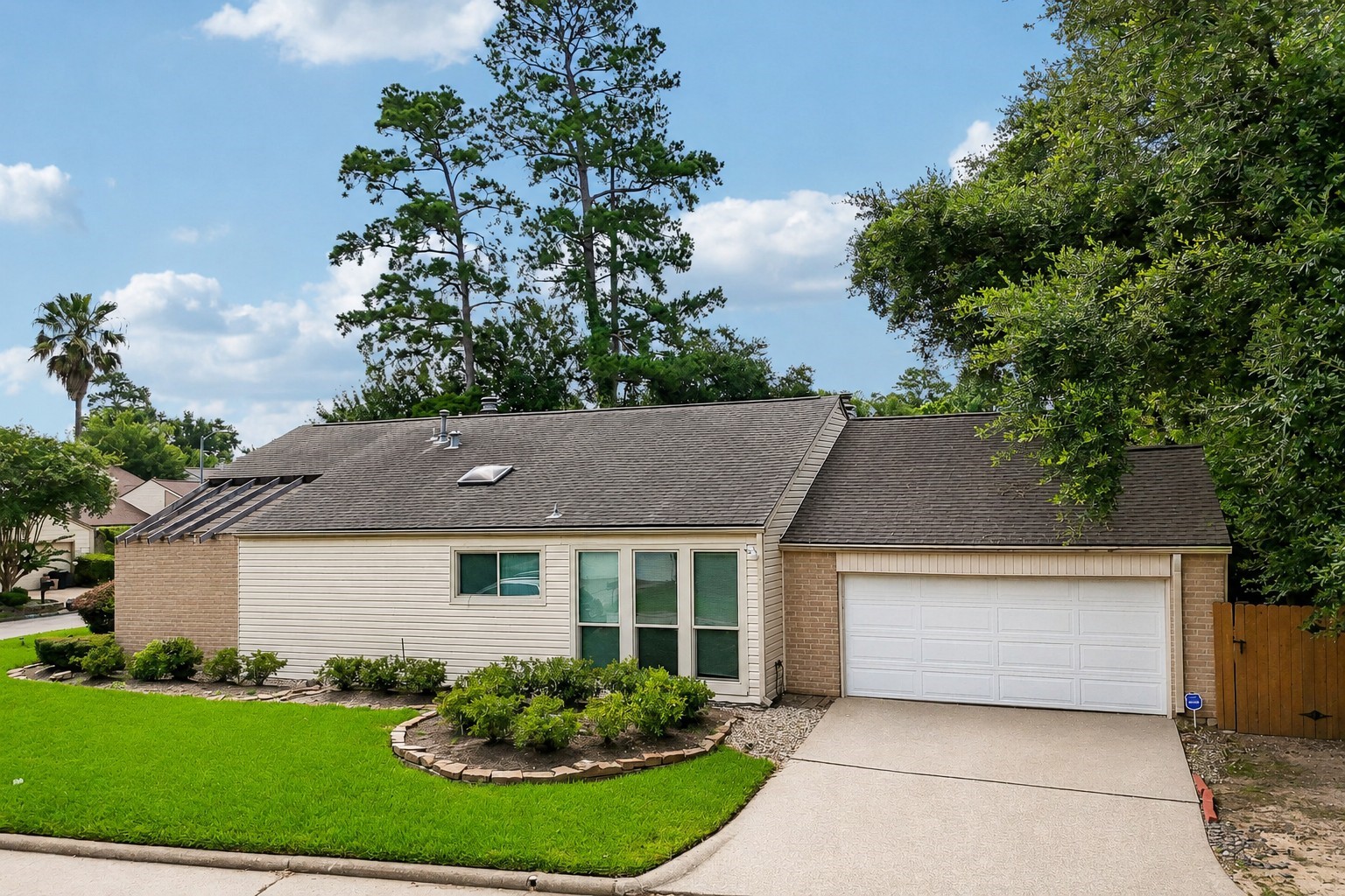 17231 Meadow Butte Drive Property Photo 34