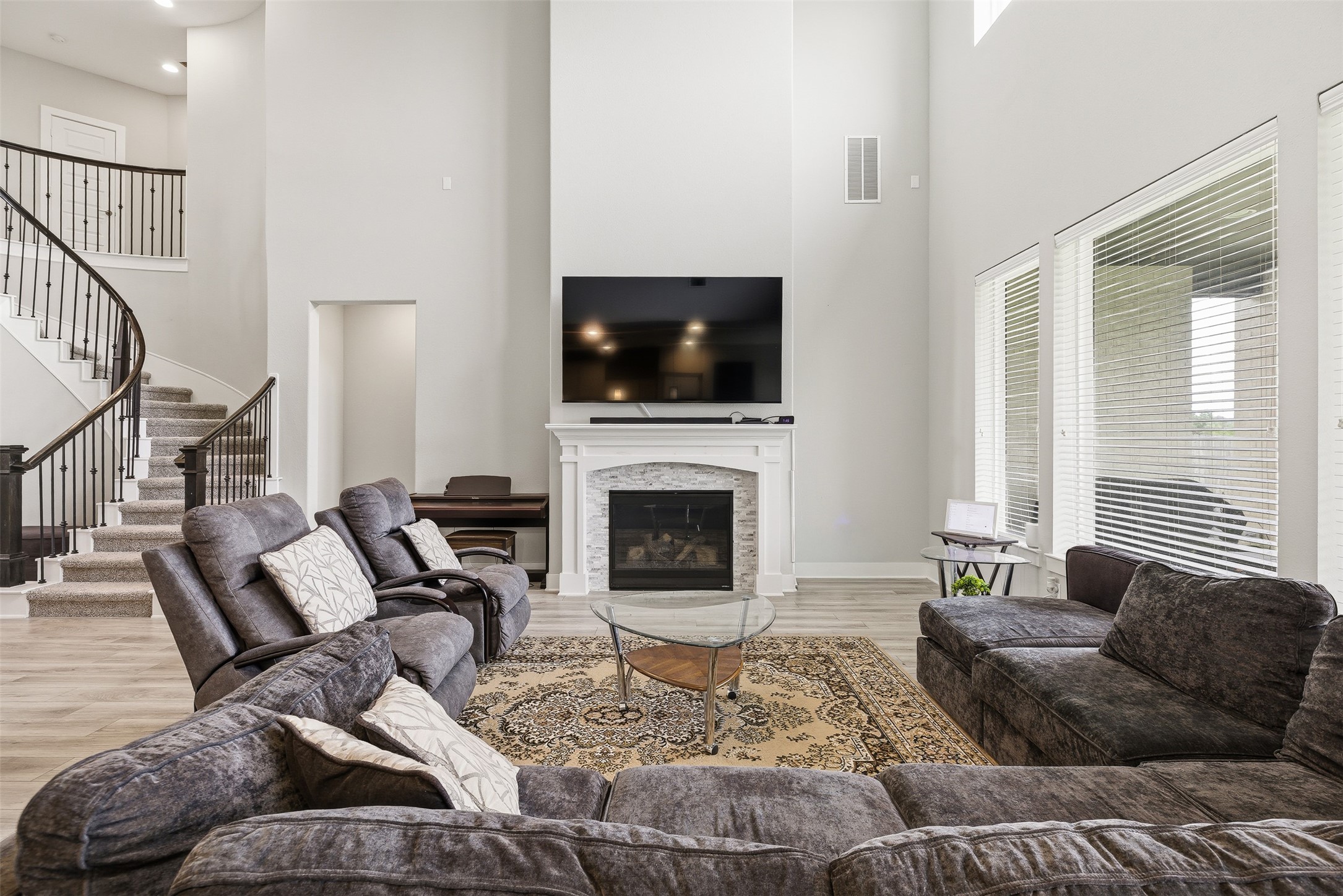 417 Ripple Edge Court Property Photo 12