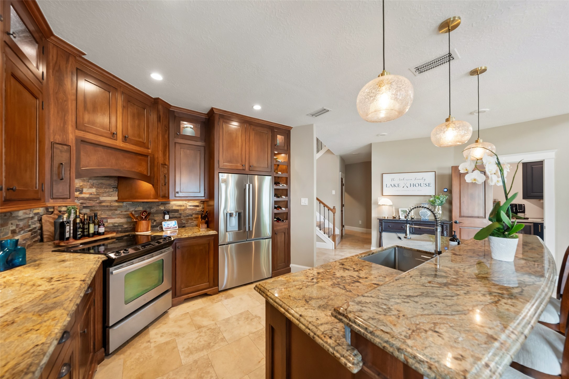 44 La Costa Drive Property Photo 12