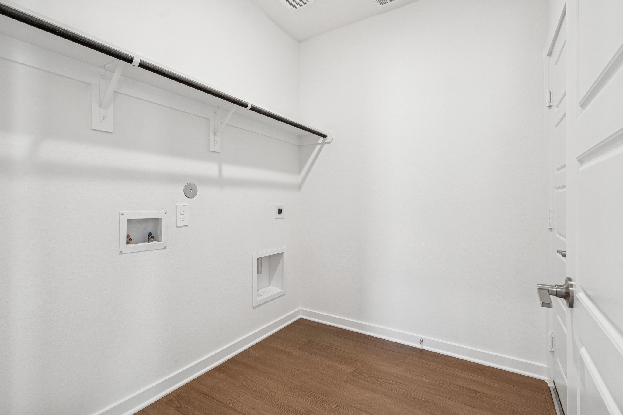 16919 Pin Cherry Leaf Drive Property Photo 14