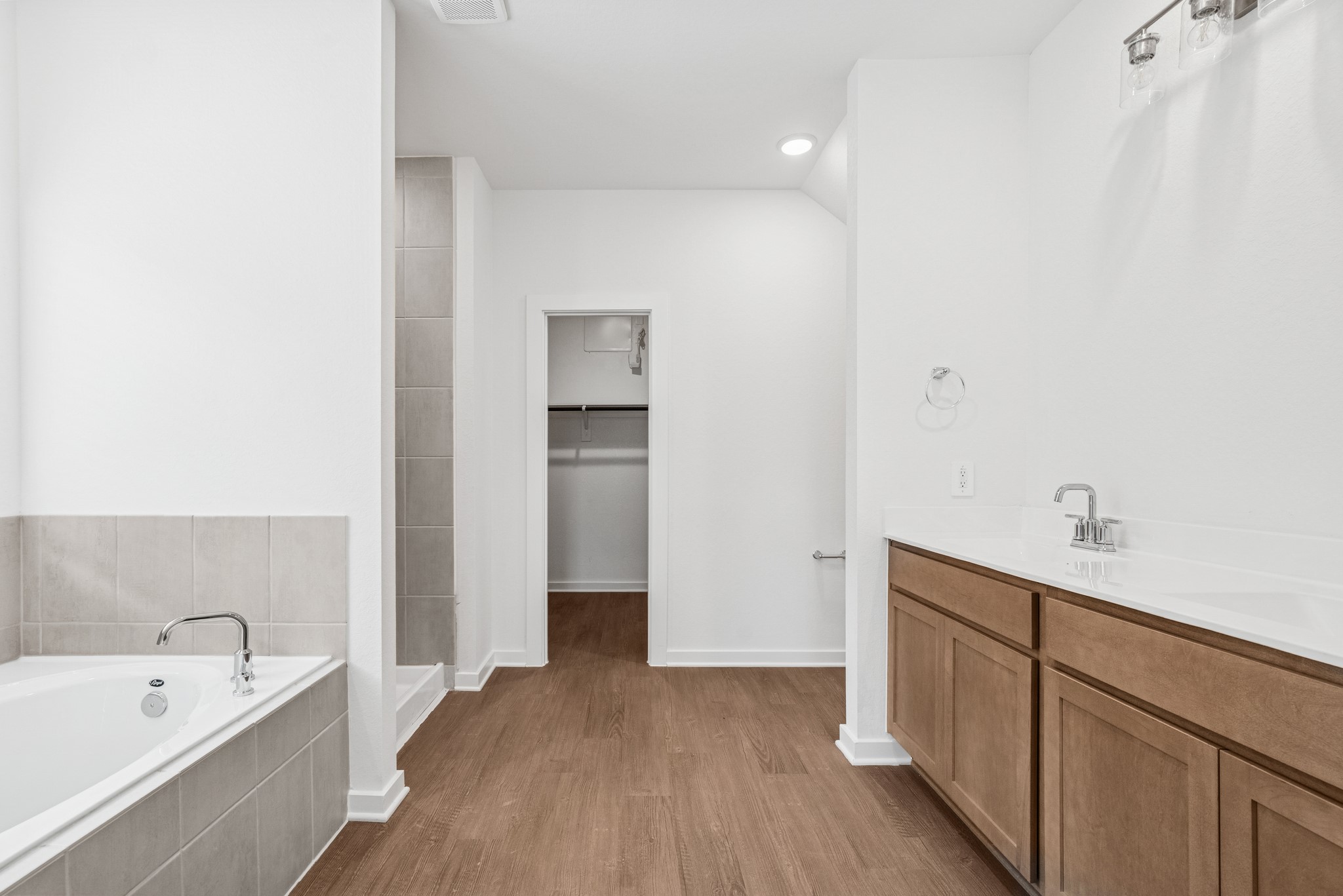 16919 Pin Cherry Leaf Drive Property Photo 23