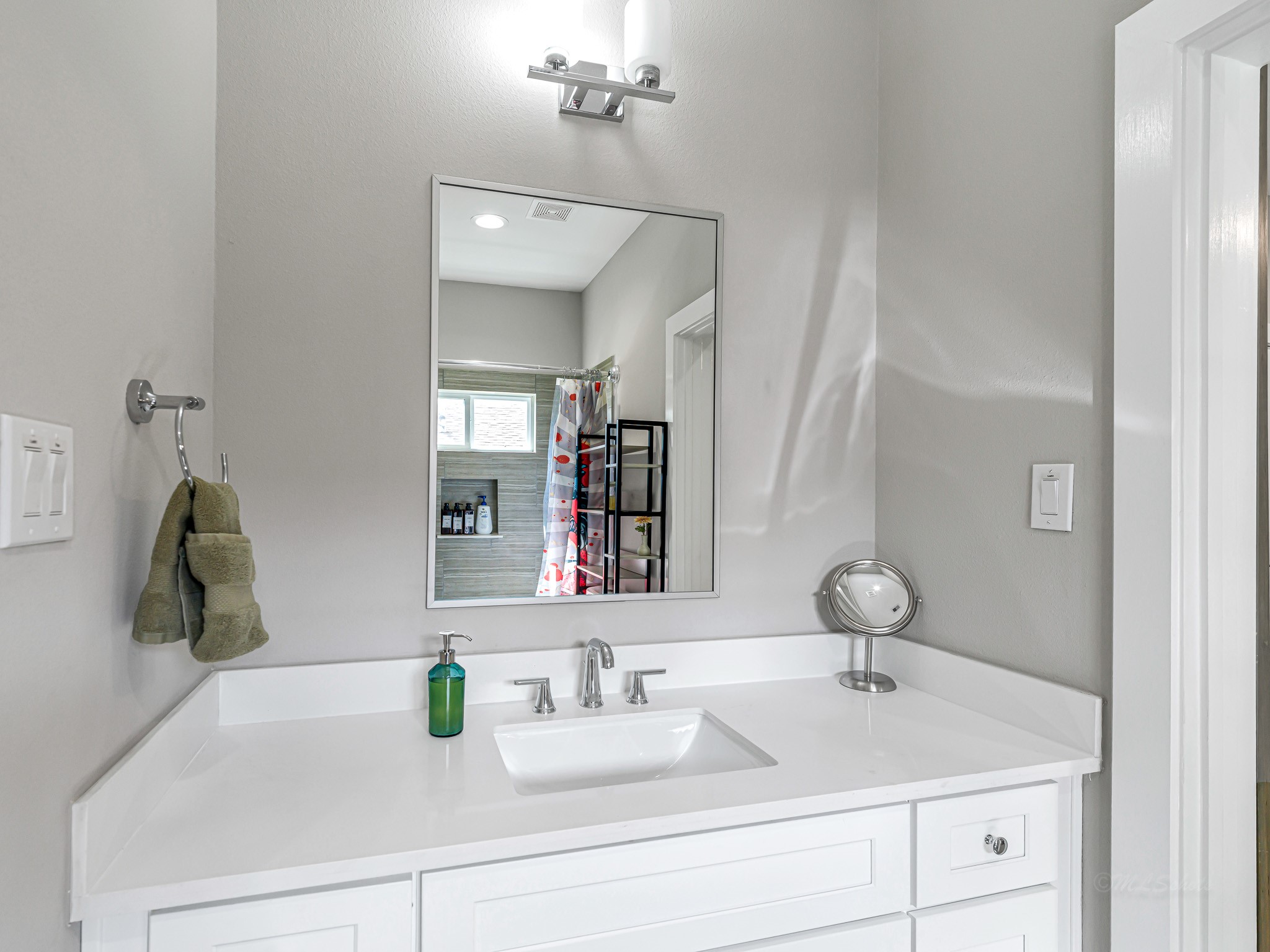 240 Julia Street A Property Photo 46