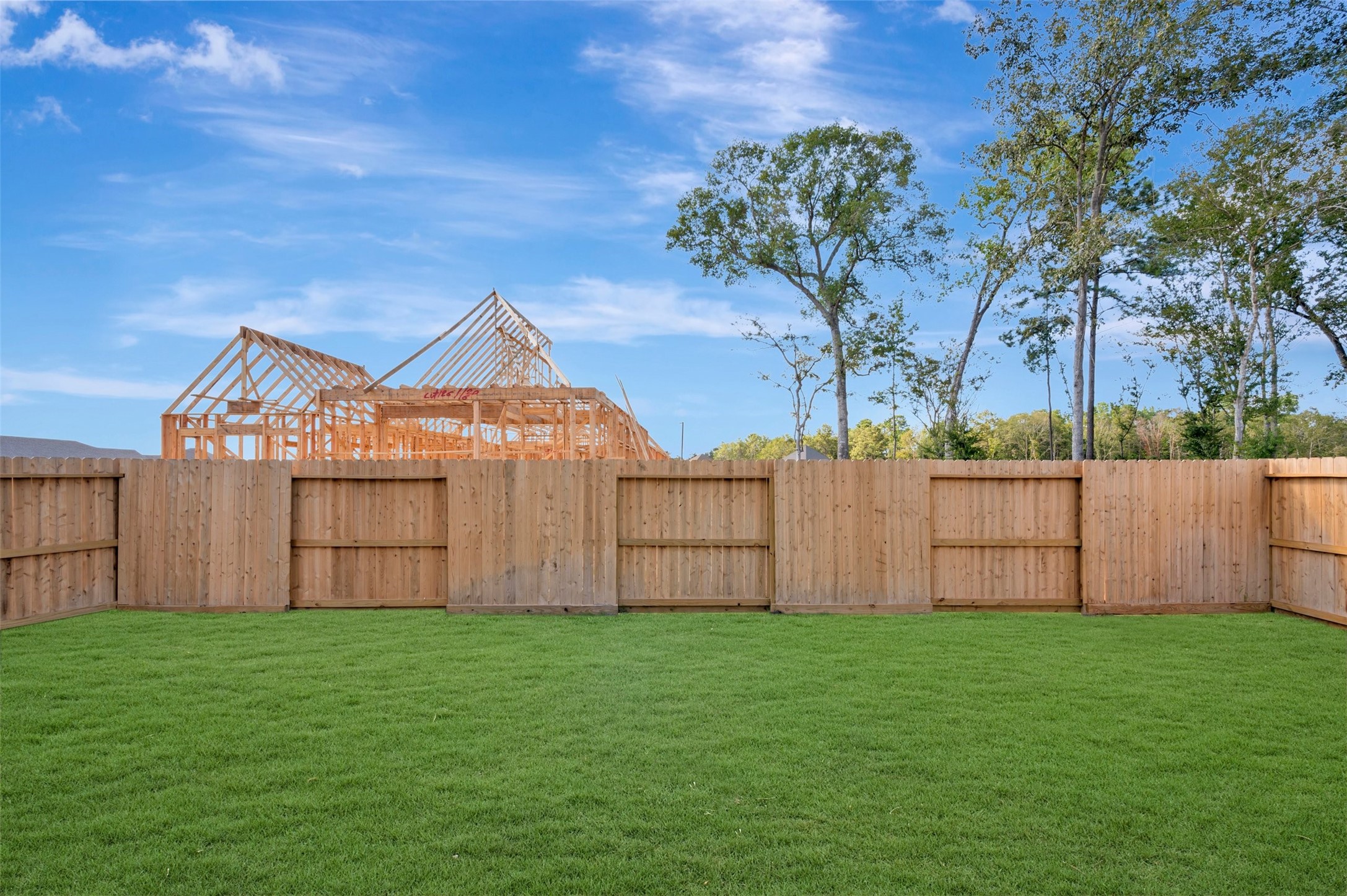 21924 Rolling Greens Road Property Photo 5