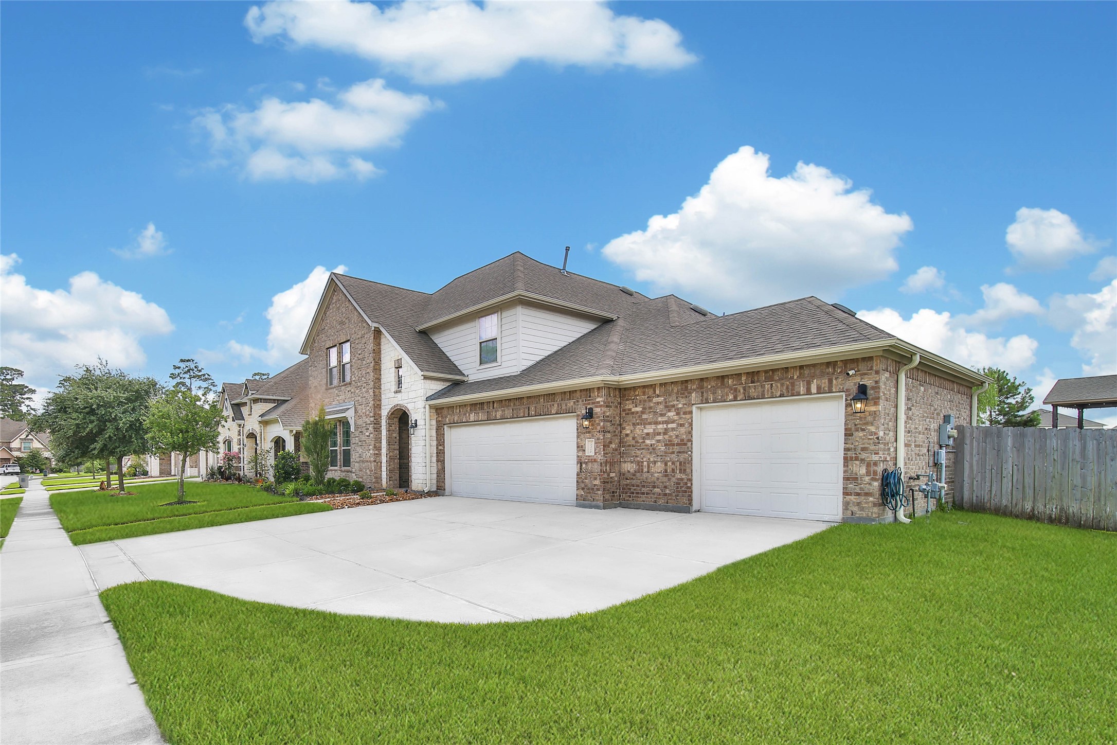 18206 Langkawi Lane Property Photo 5