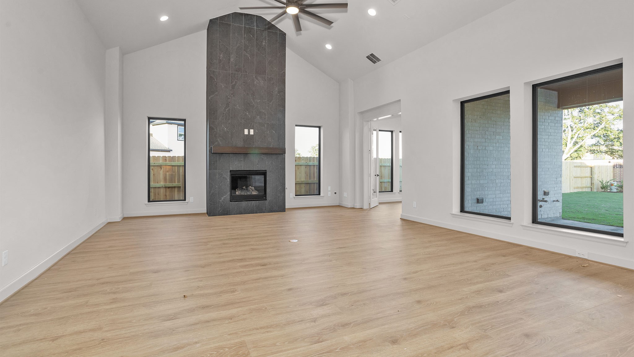 7130 Sadie Highlands Drive Property Photo 2