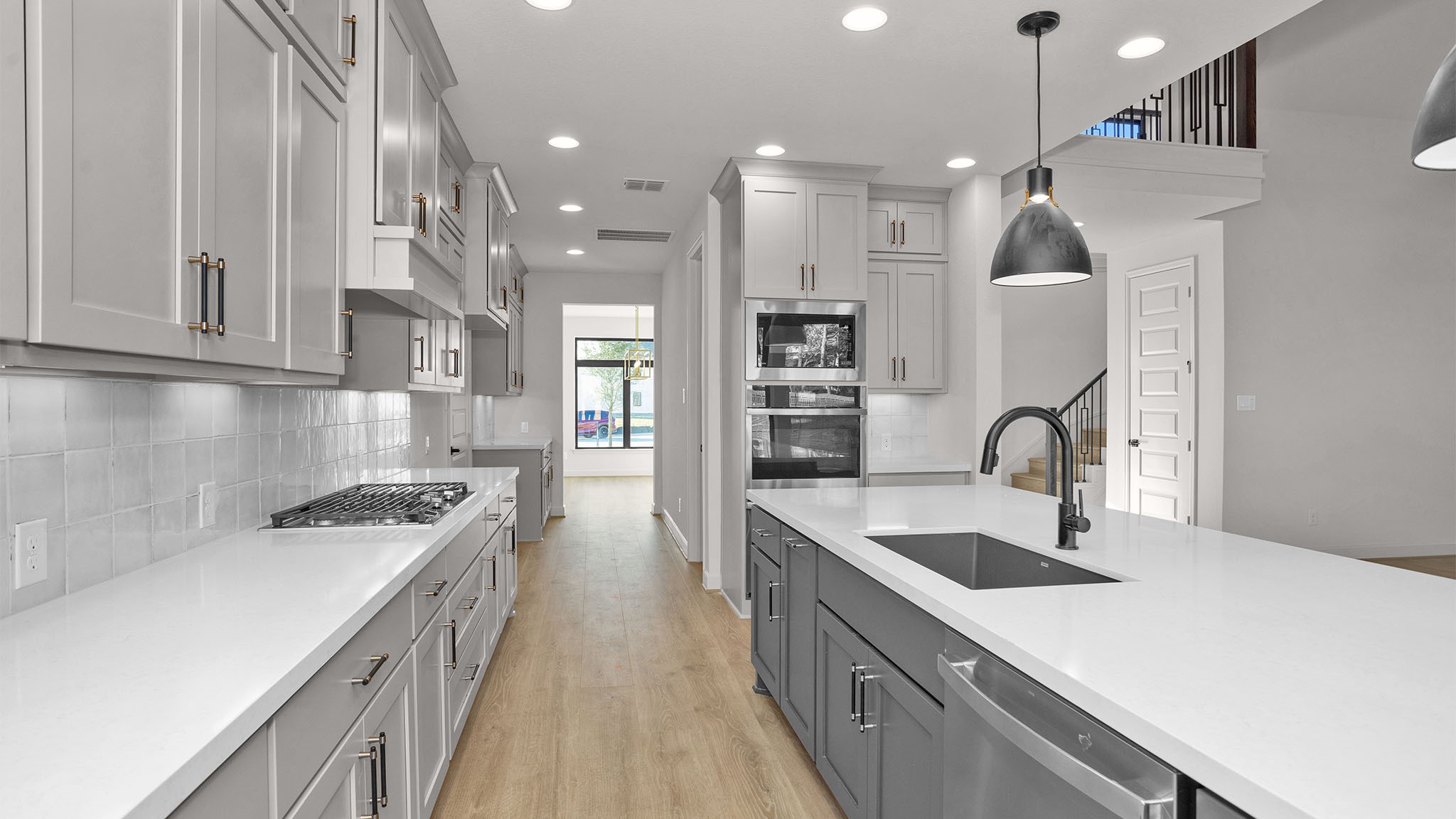 7130 Sadie Highlands Drive Property Photo 4