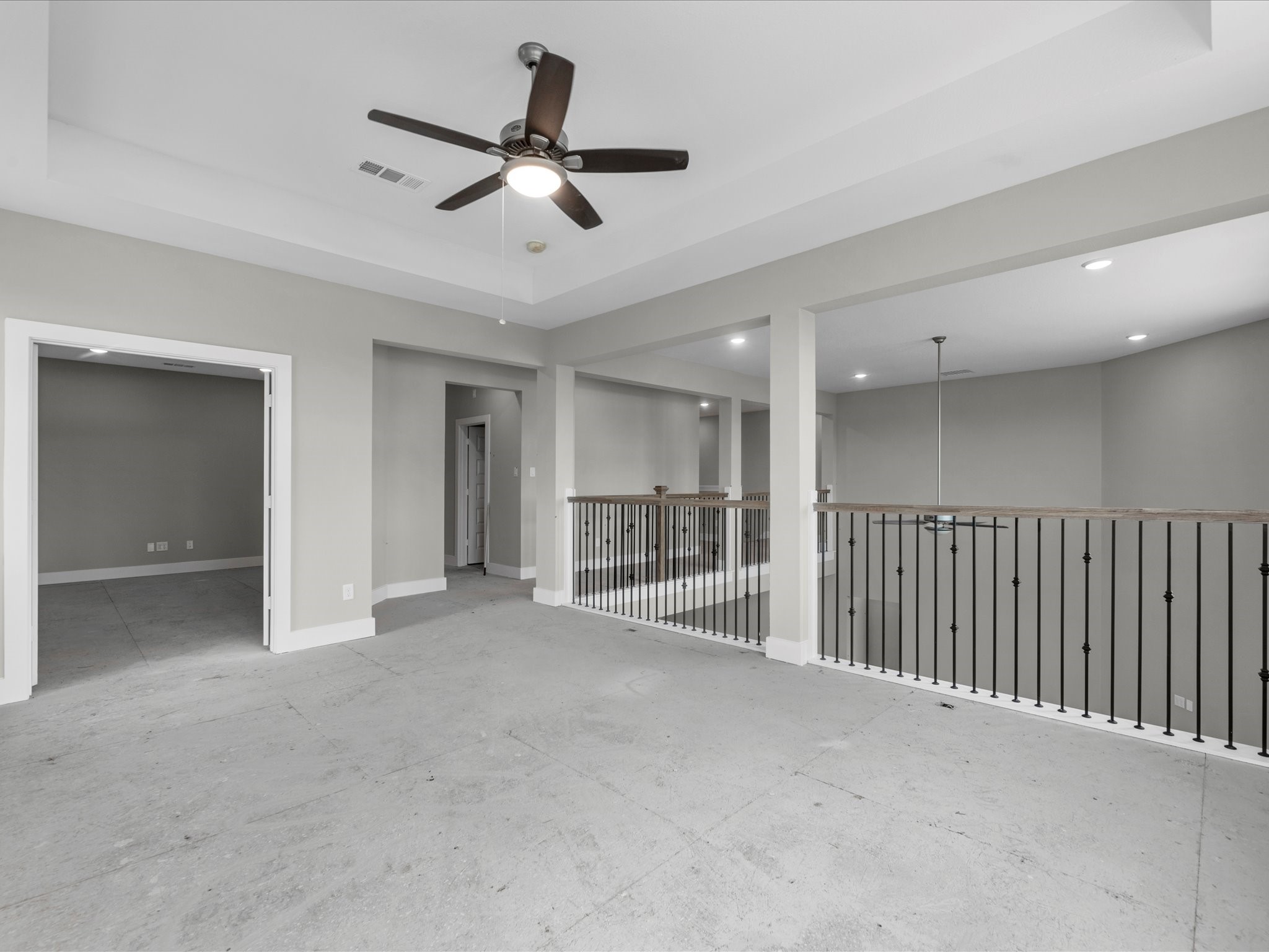 2715 Crown Ridge Drive Property Photo 16