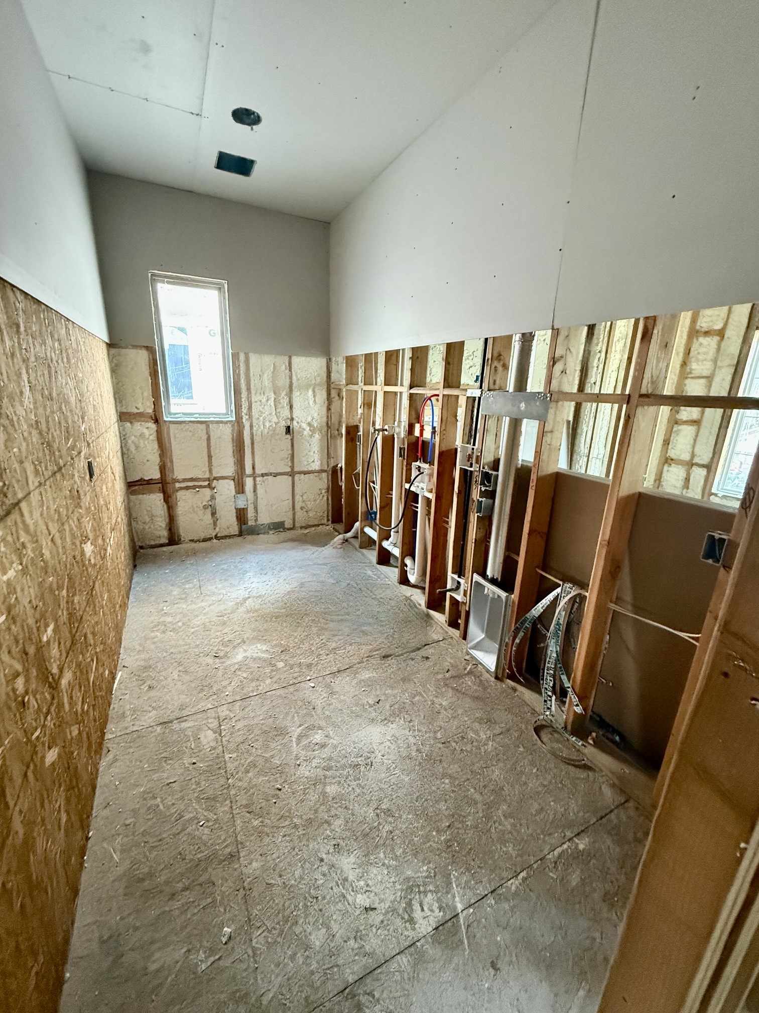 731 E 8th 1/2 Street Property Photo 11