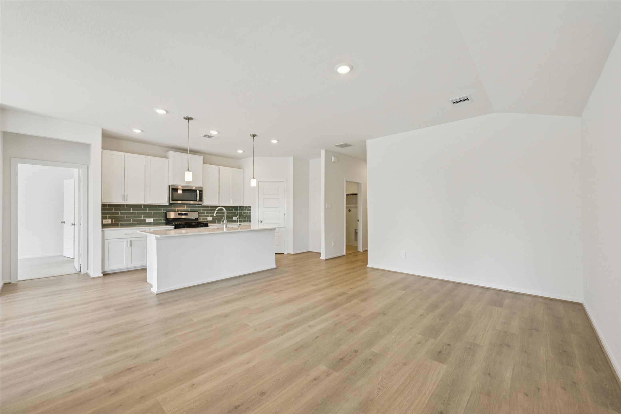 17319 Remington Meadows Street Property Photo 5