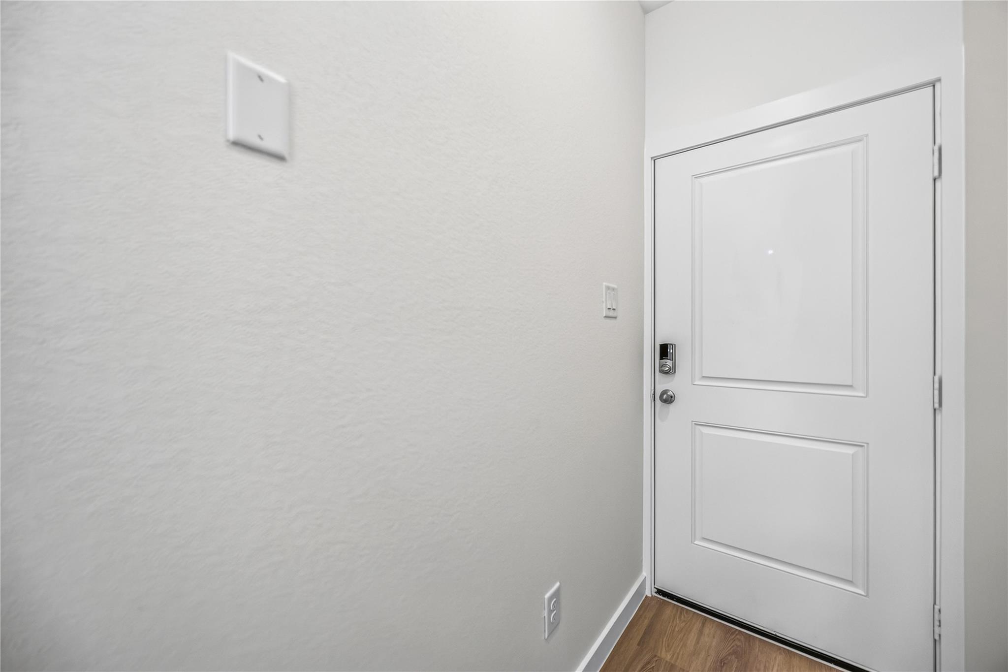 4816 Peanut Butter And Jelly Drive, Houston Tx 77048 Property Photo 4
