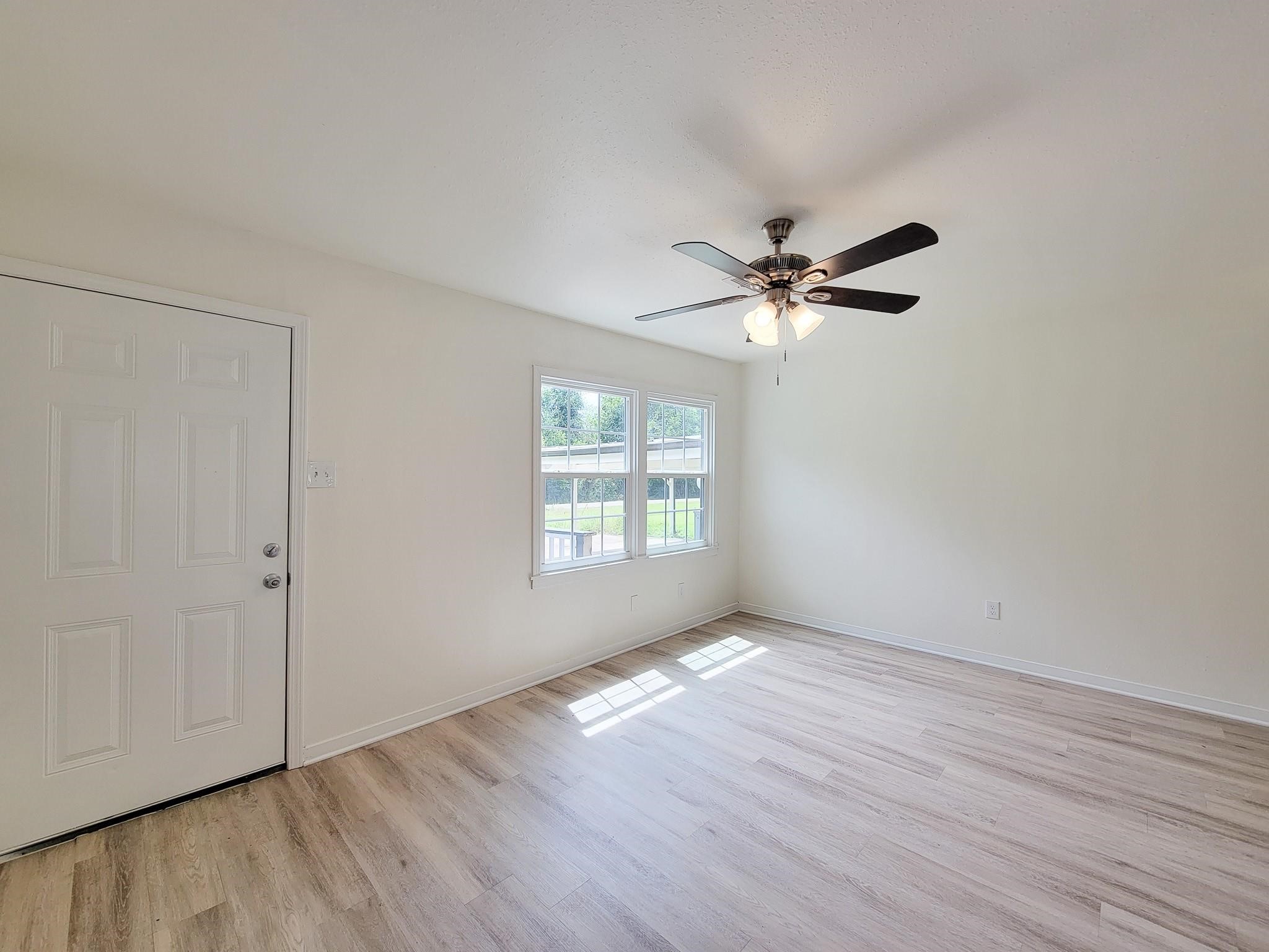 725 Cahill Road Property Photo 4