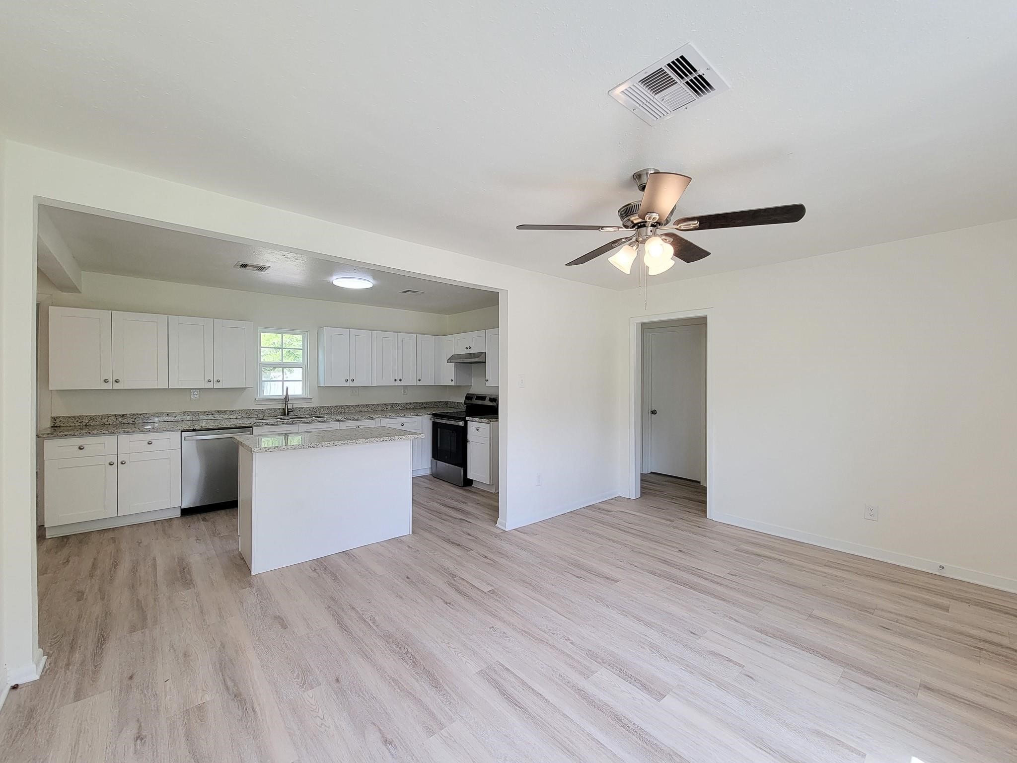 725 Cahill Road Property Photo 6