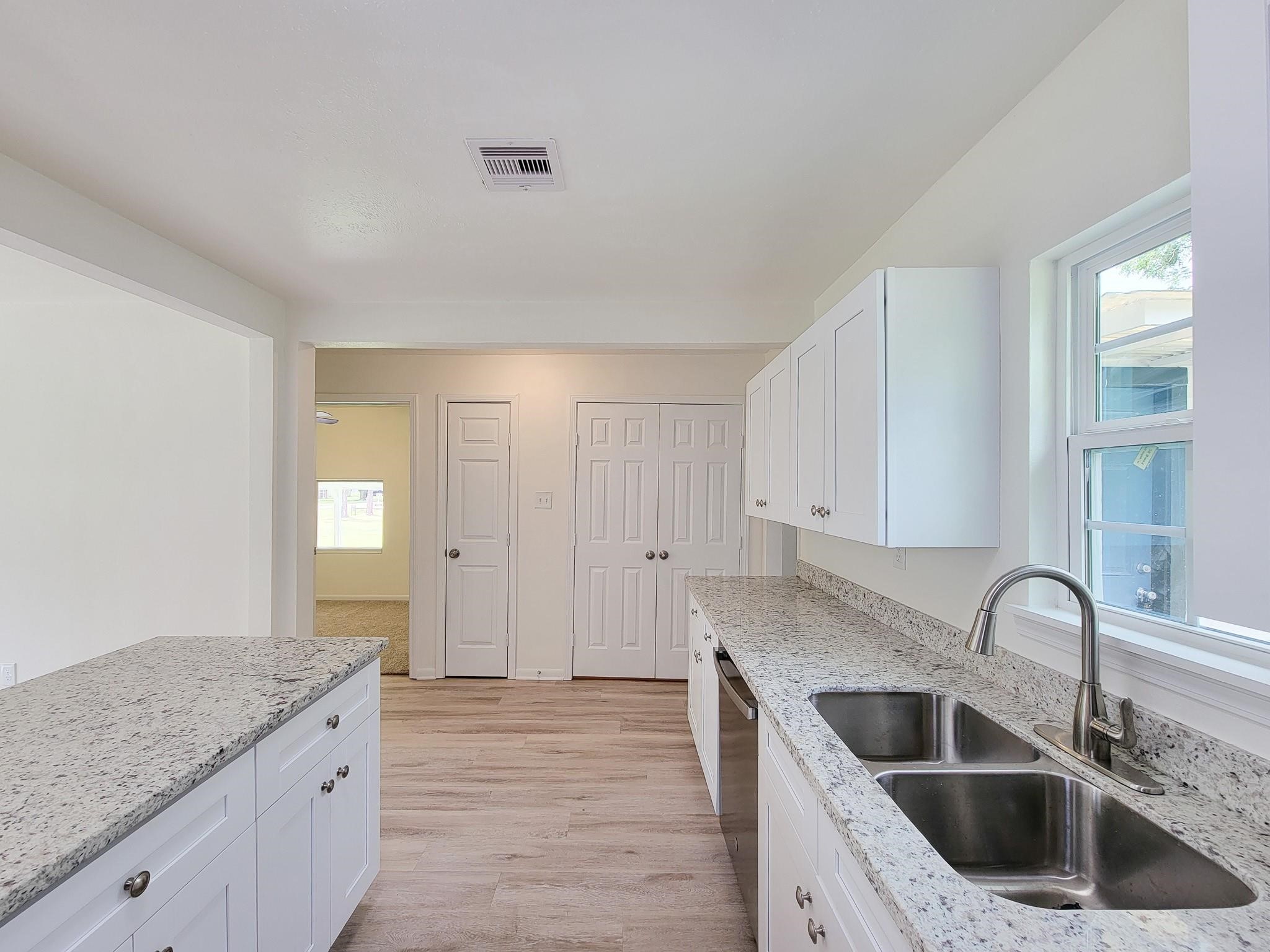 725 Cahill Road Property Photo 10