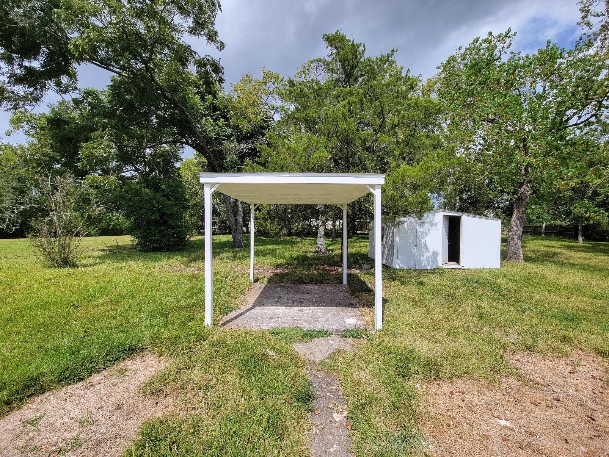 725 Cahill Road Property Photo 30