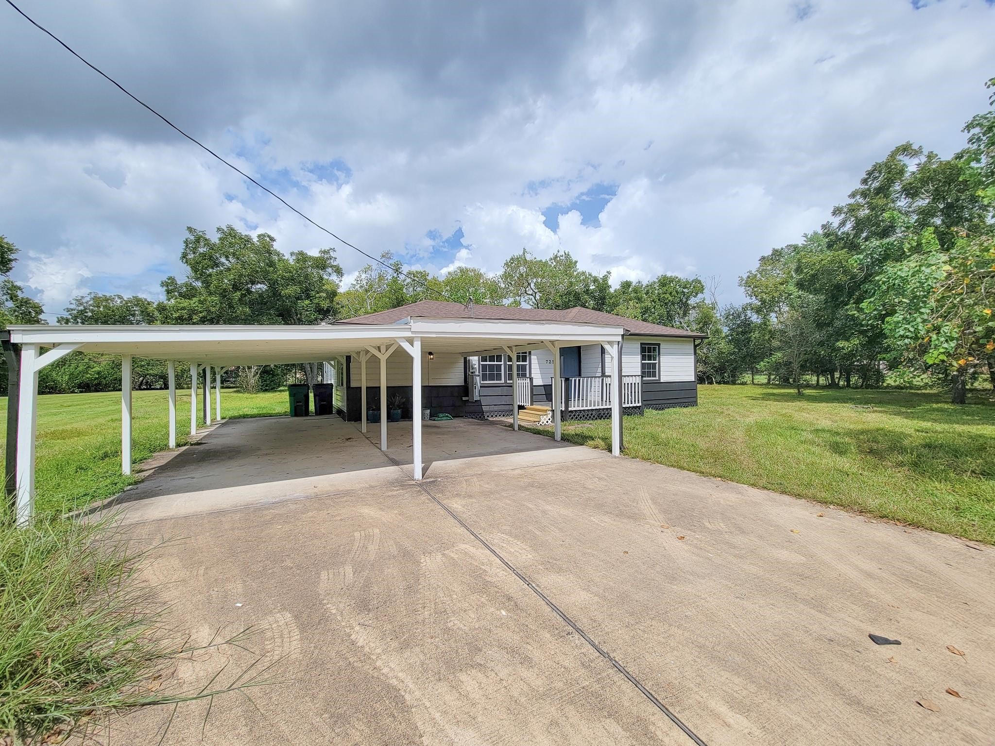 725 Cahill Road Property Photo 42