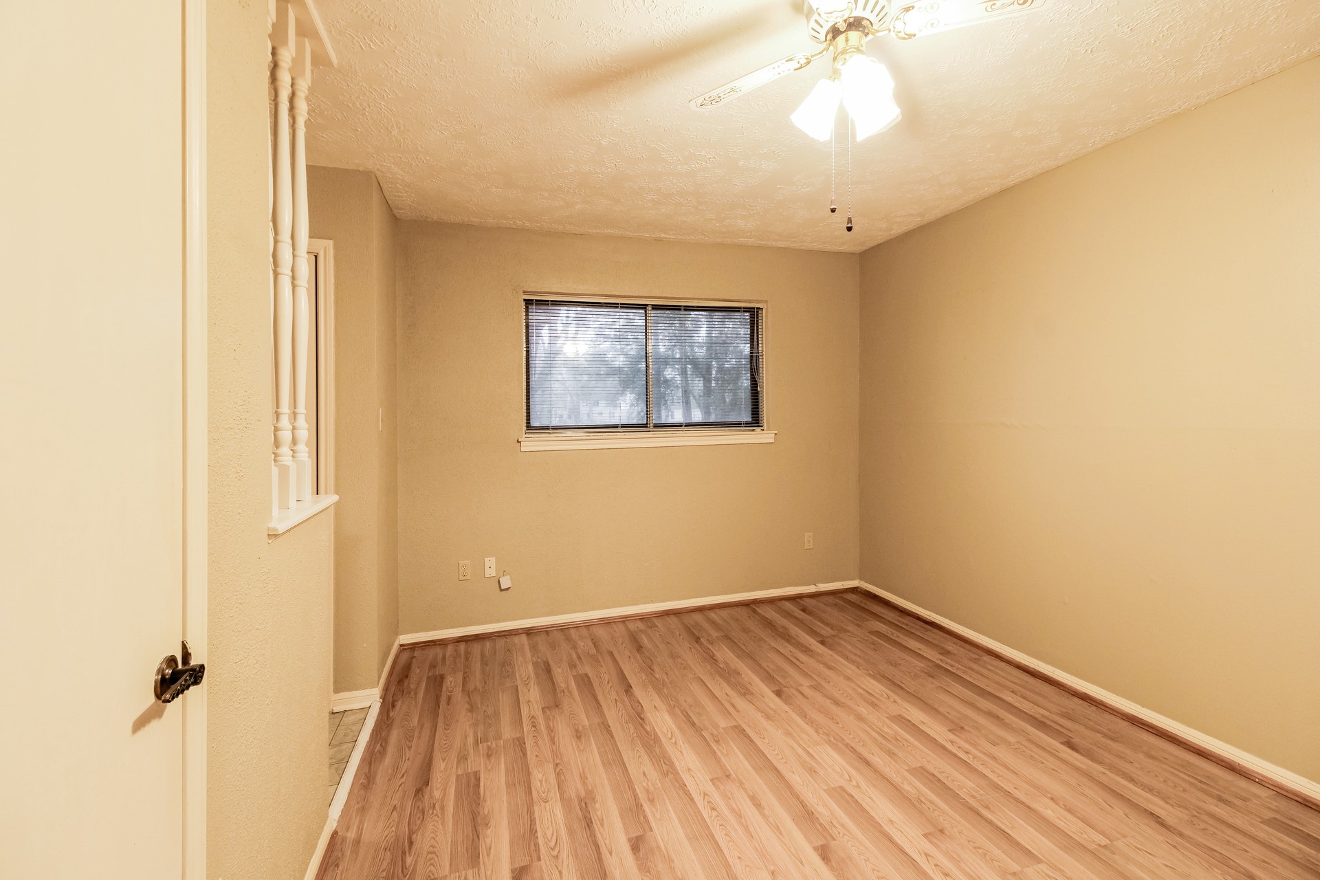 353 Dawn Hill Property Photo 4
