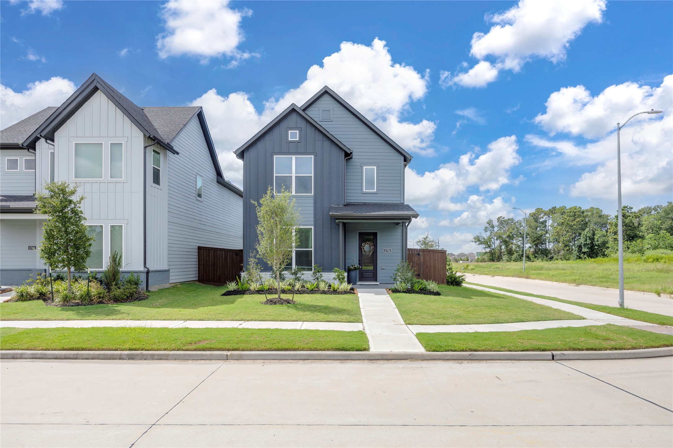 11702 Claro Forest Lane Property Photo 1