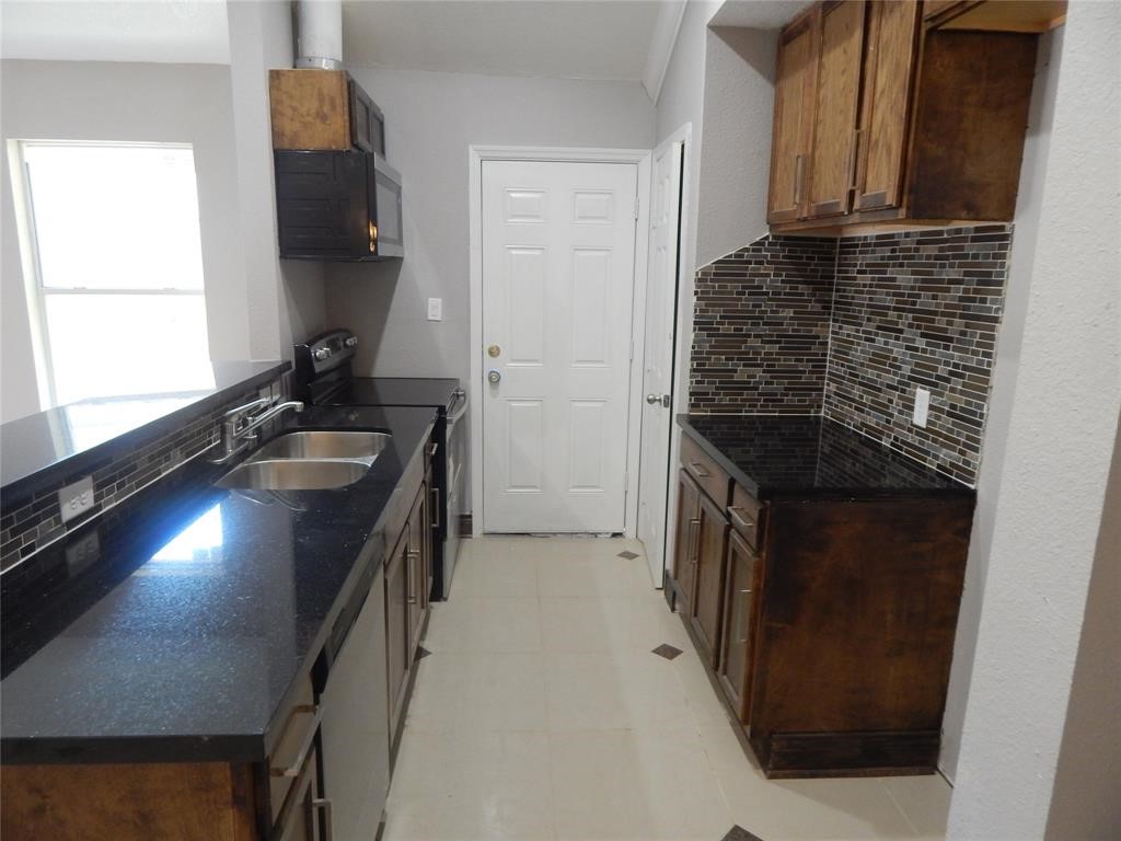 3835 Amos Street Property Photo 14