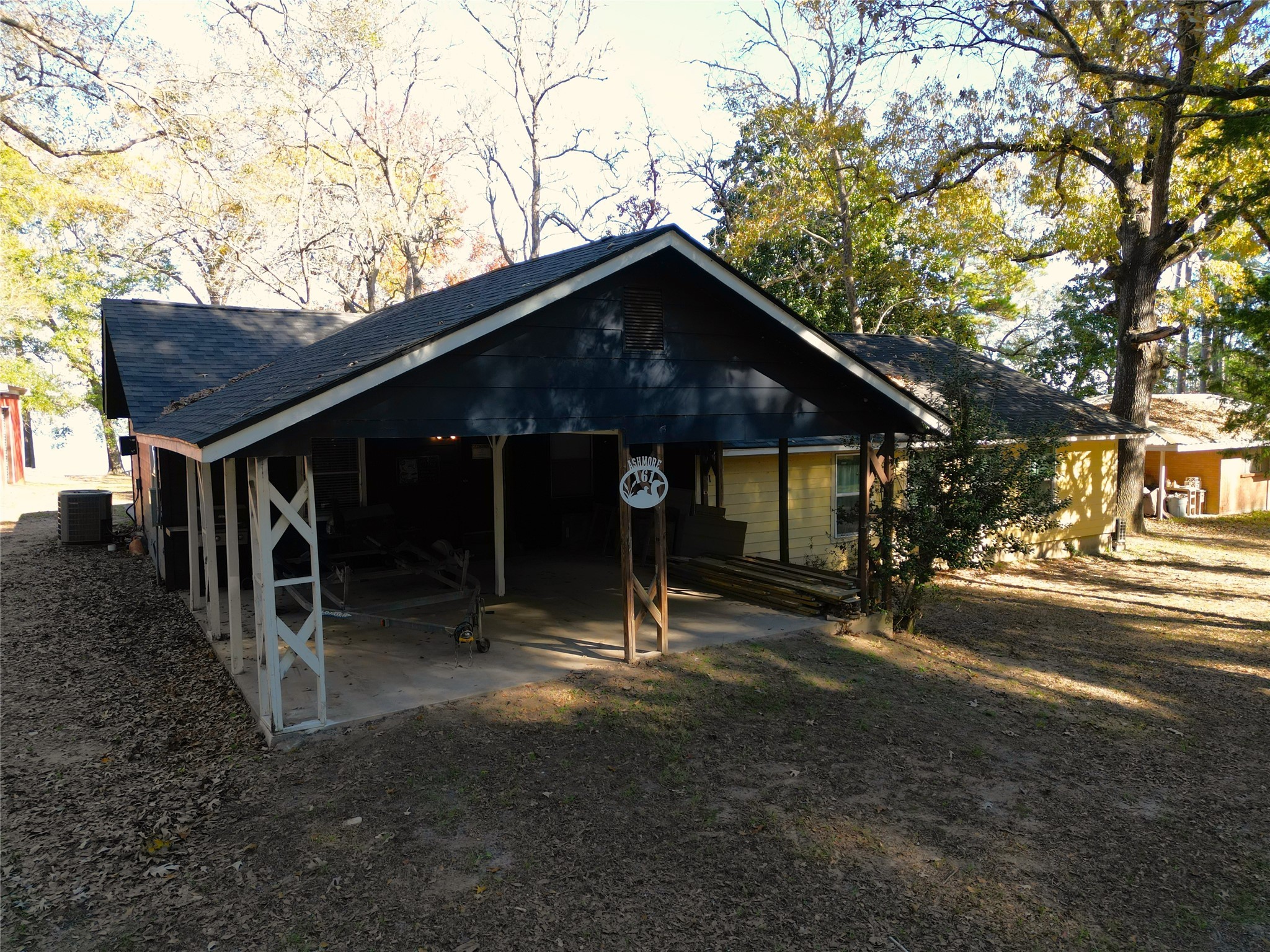 161 E Waltz Lane Property Photo 6
