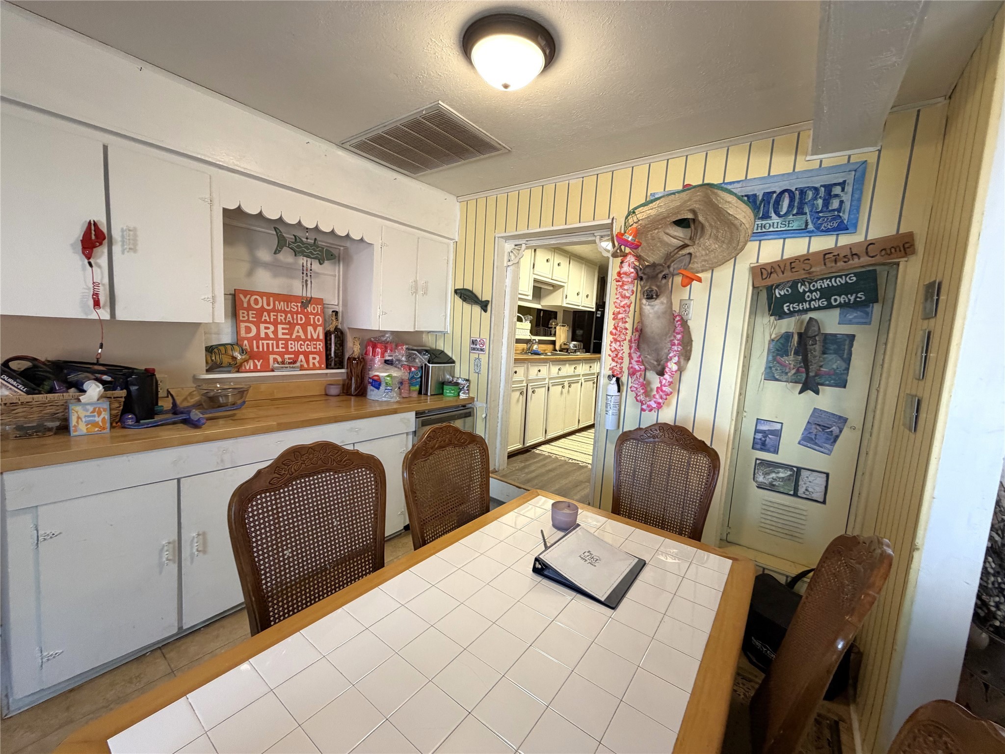 161 E Waltz Lane Property Photo 18