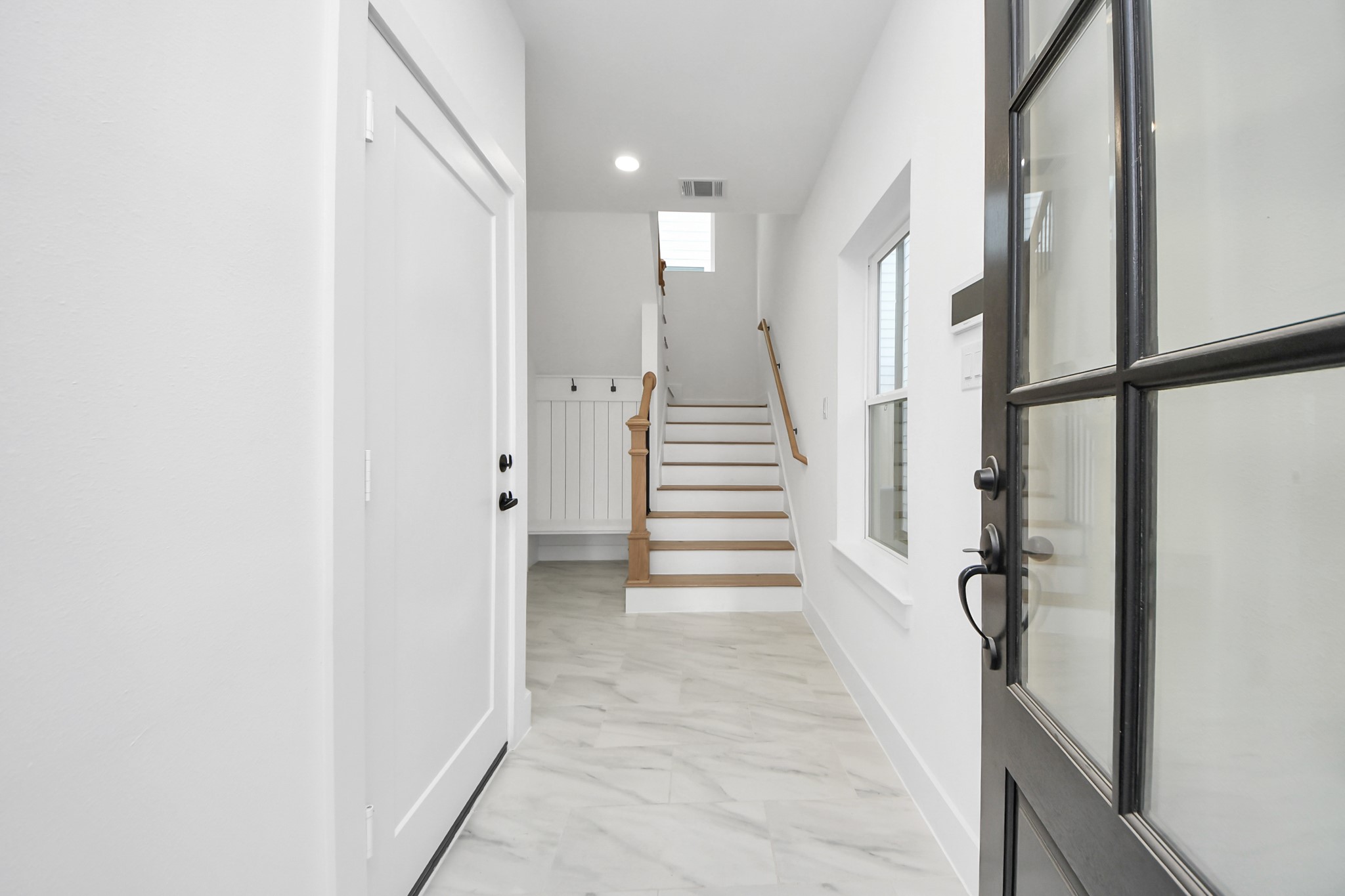 721 Marcella Street F Property Photo 4