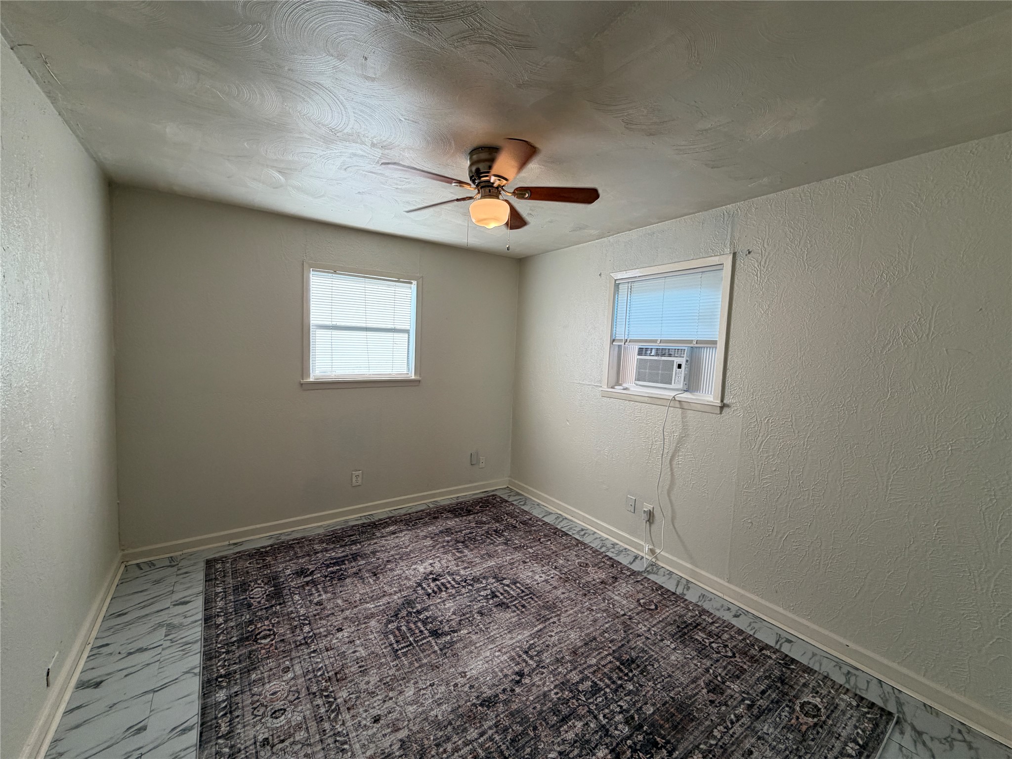 412 Snow Drive Property Photo 8
