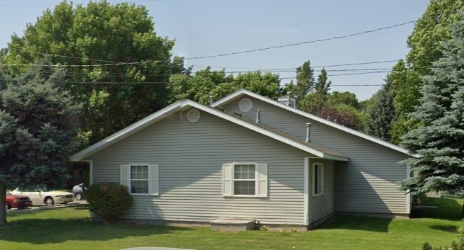 343 W Pine St Property Photo 7