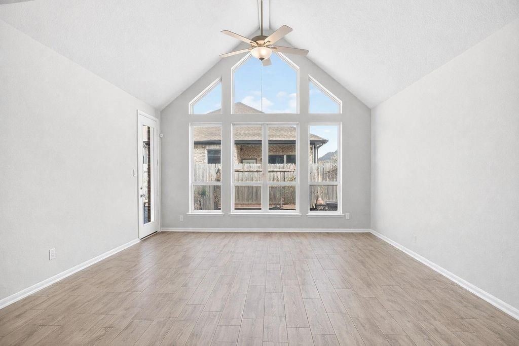 6002 Rivercane Way Property Photo 6