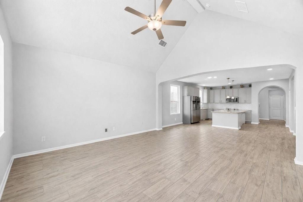 6002 Rivercane Way Property Photo 7