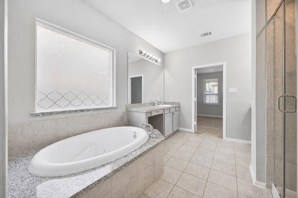 6002 Rivercane Way Property Photo 17