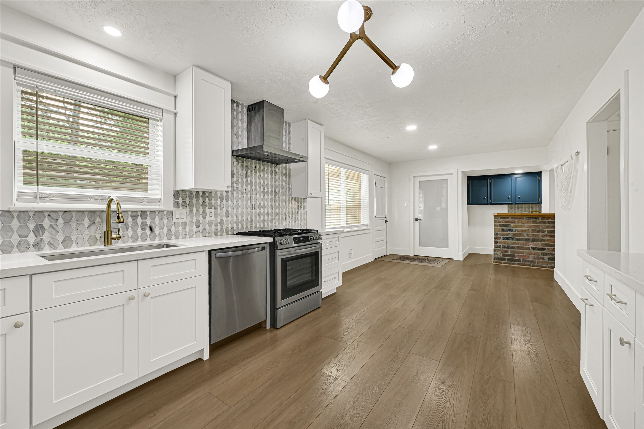 723 Loire Lane Property Photo 8