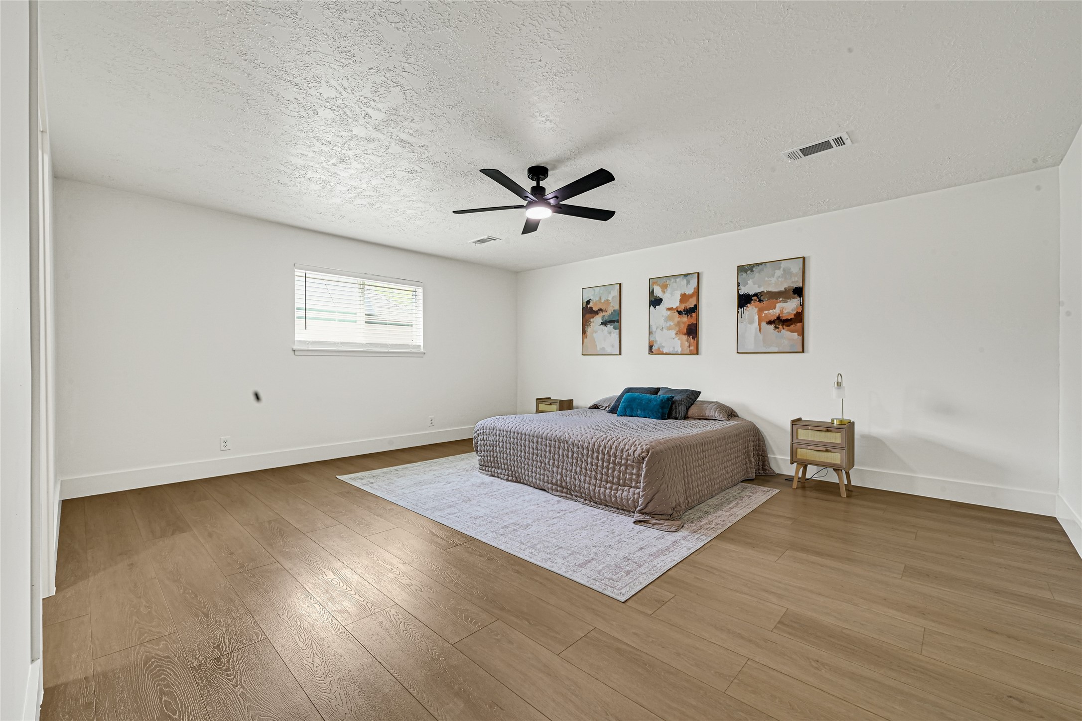 723 Loire Lane Property Photo 9