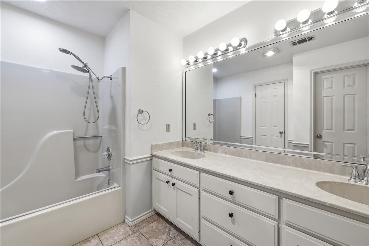 1515 N 26th Street Property Photo 29