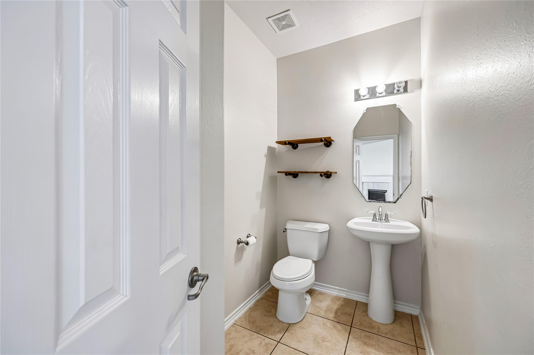 3643 Avalon Spring Lane Property Photo 17