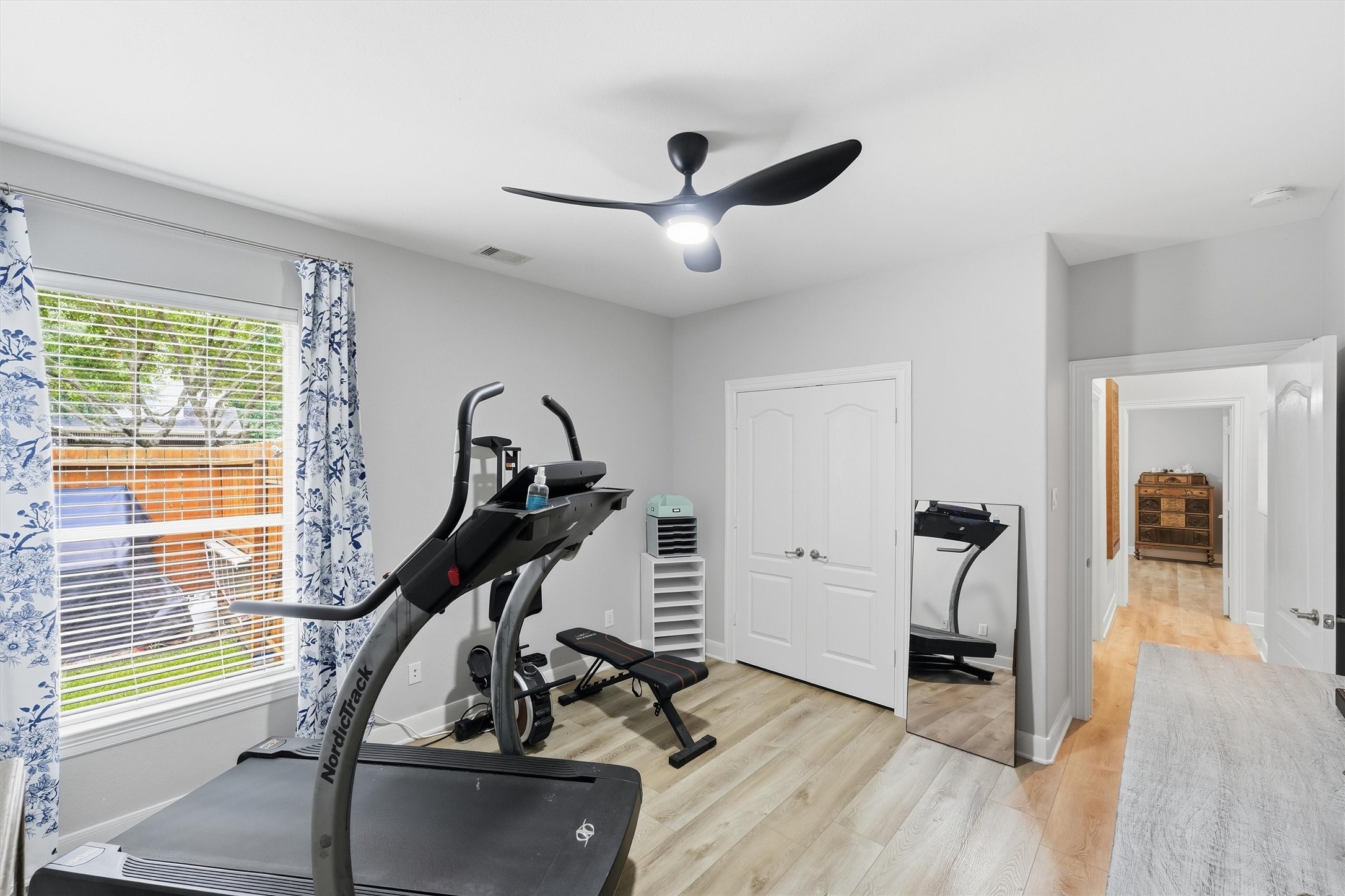 24563 Yorktown Heights Drive Property Photo 13