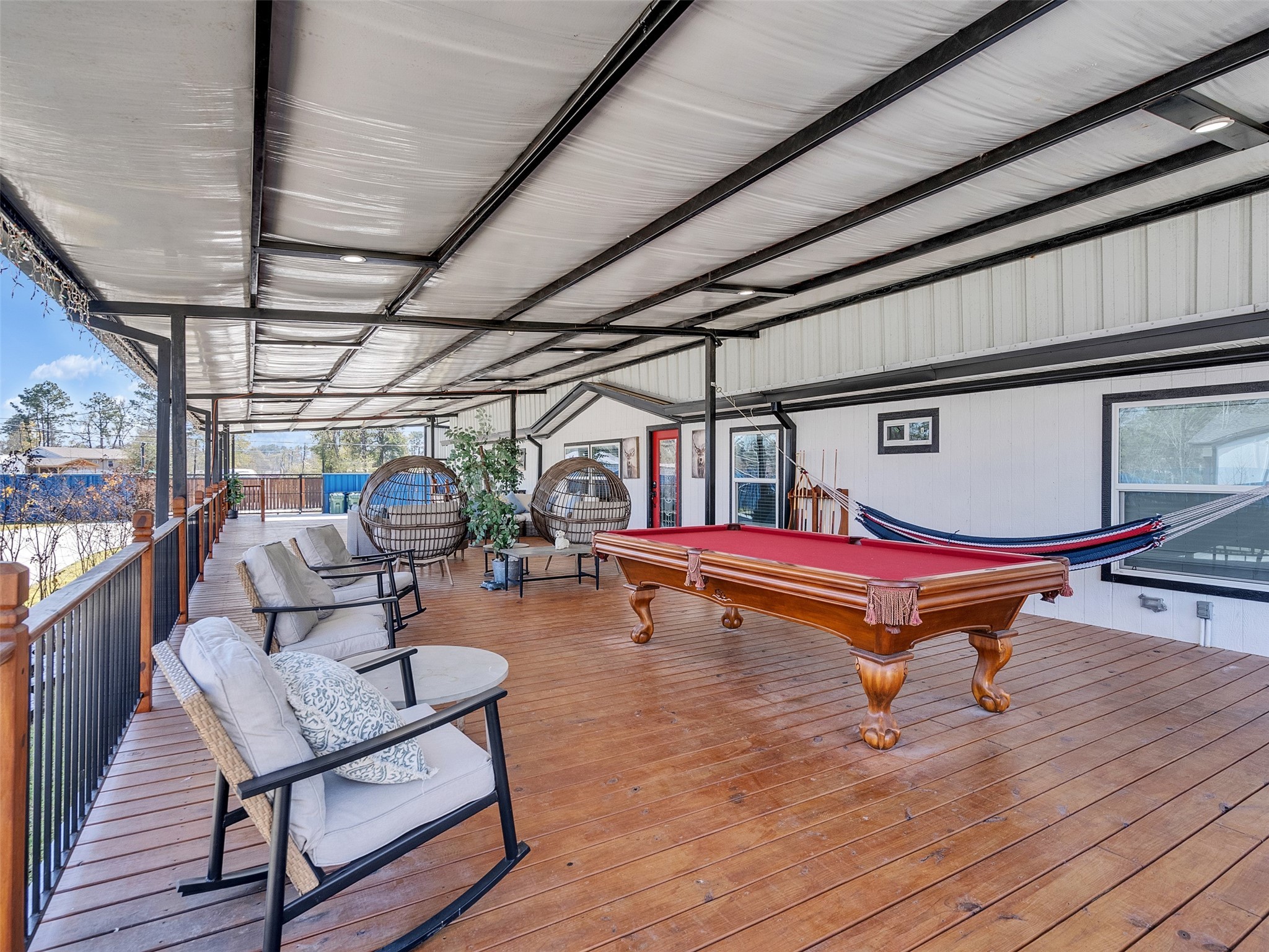 16799 Live Oak Square Drive Property Photo 7