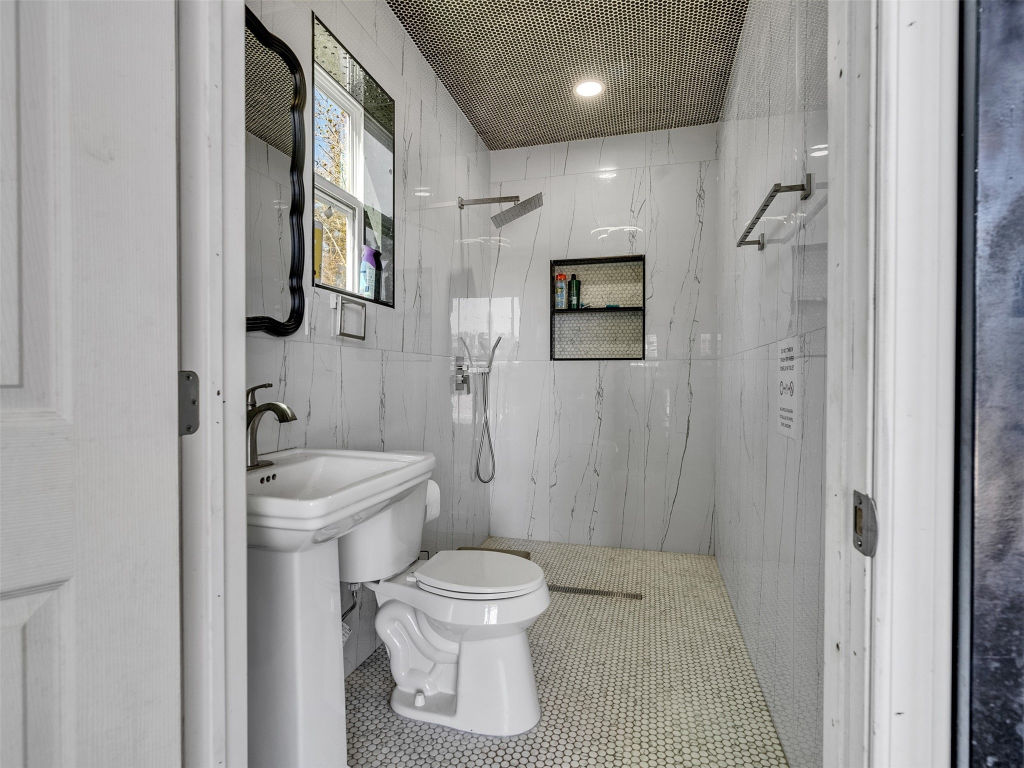 16799 Live Oak Square Drive Property Photo 43