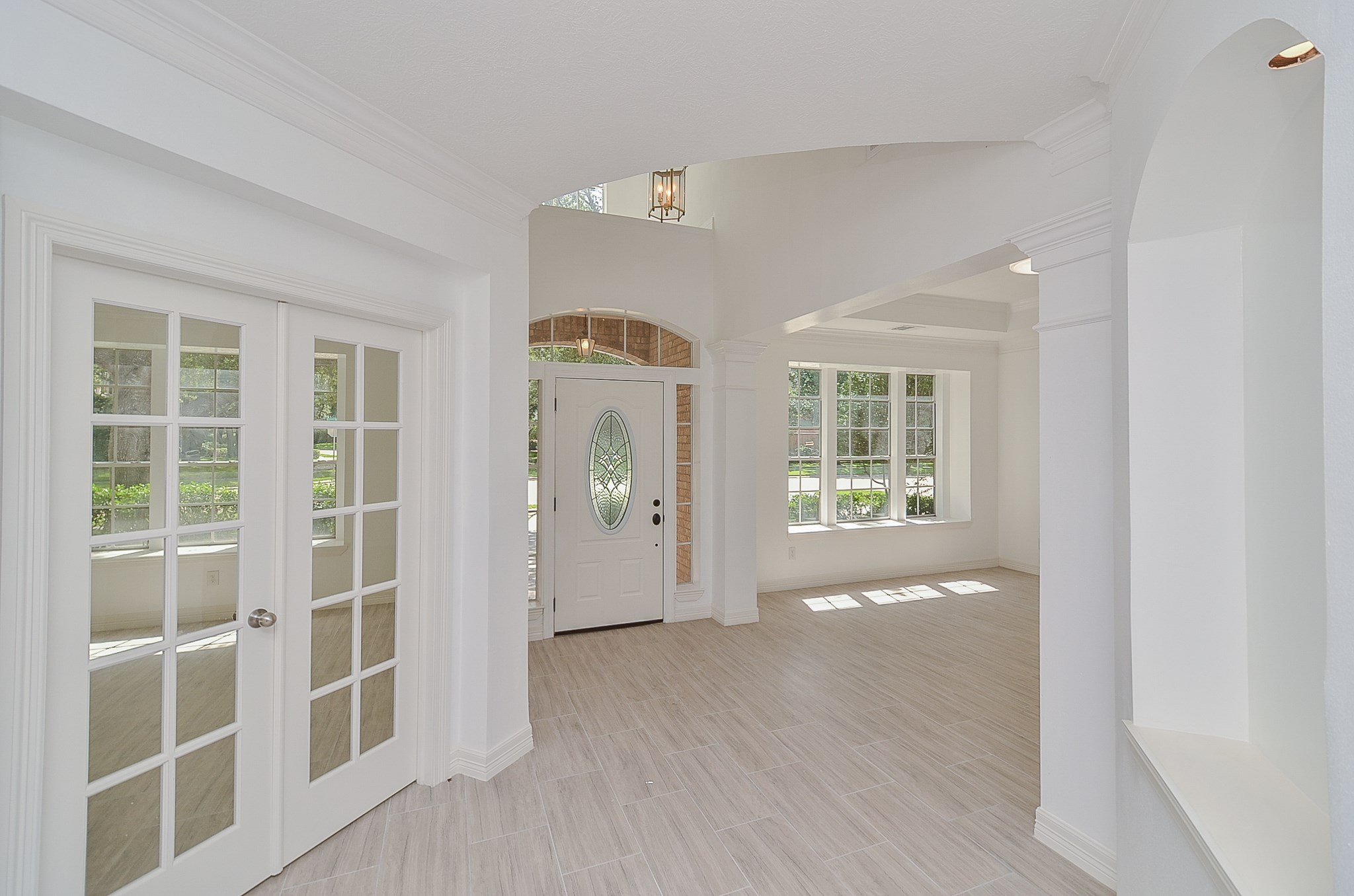 5519 Evening Shore Drive Property Photo 8