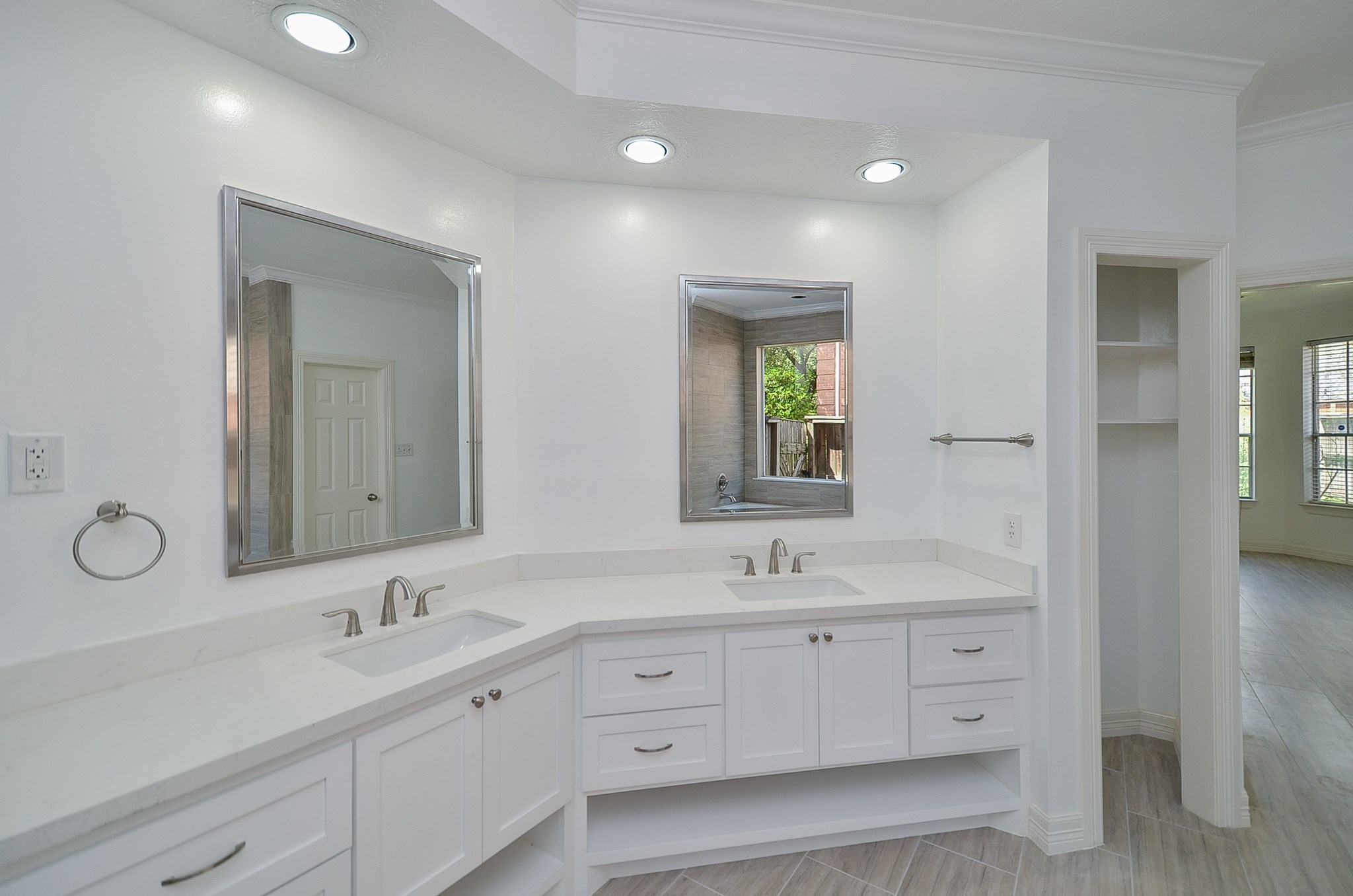 5519 Evening Shore Drive Property Photo 23