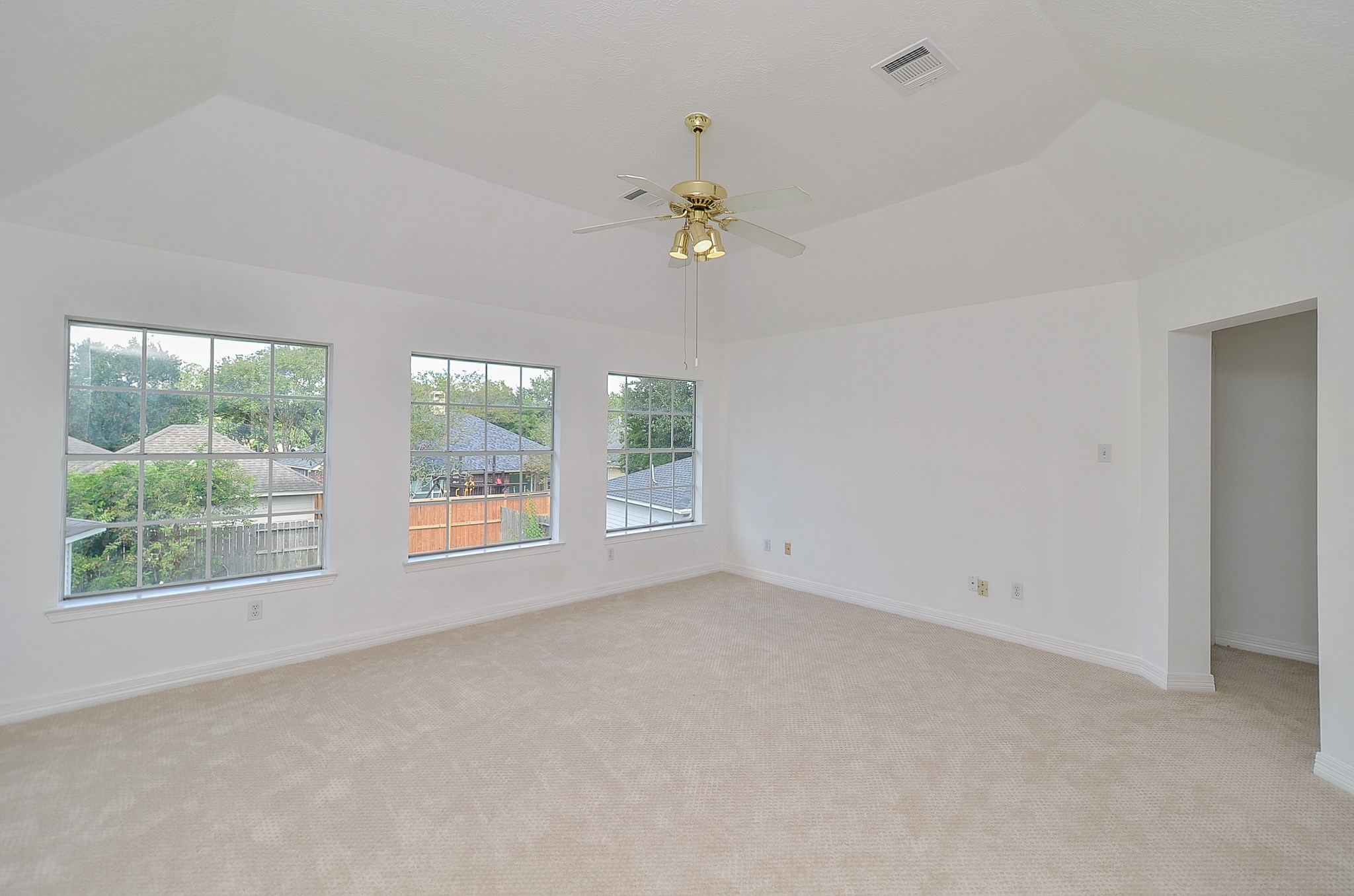 5519 Evening Shore Drive Property Photo 28
