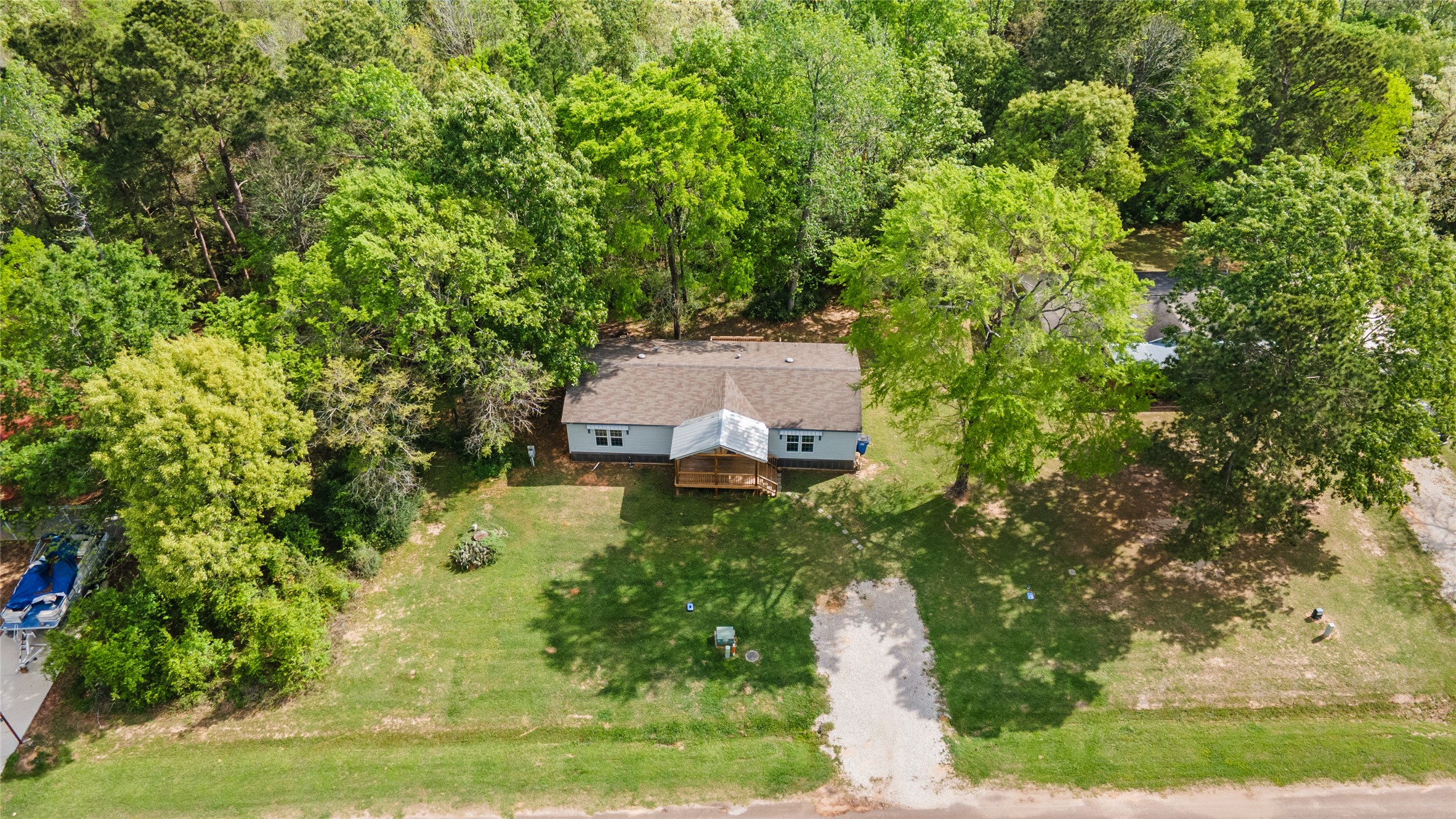 141 Leaning Oak Drive Property Photo 23