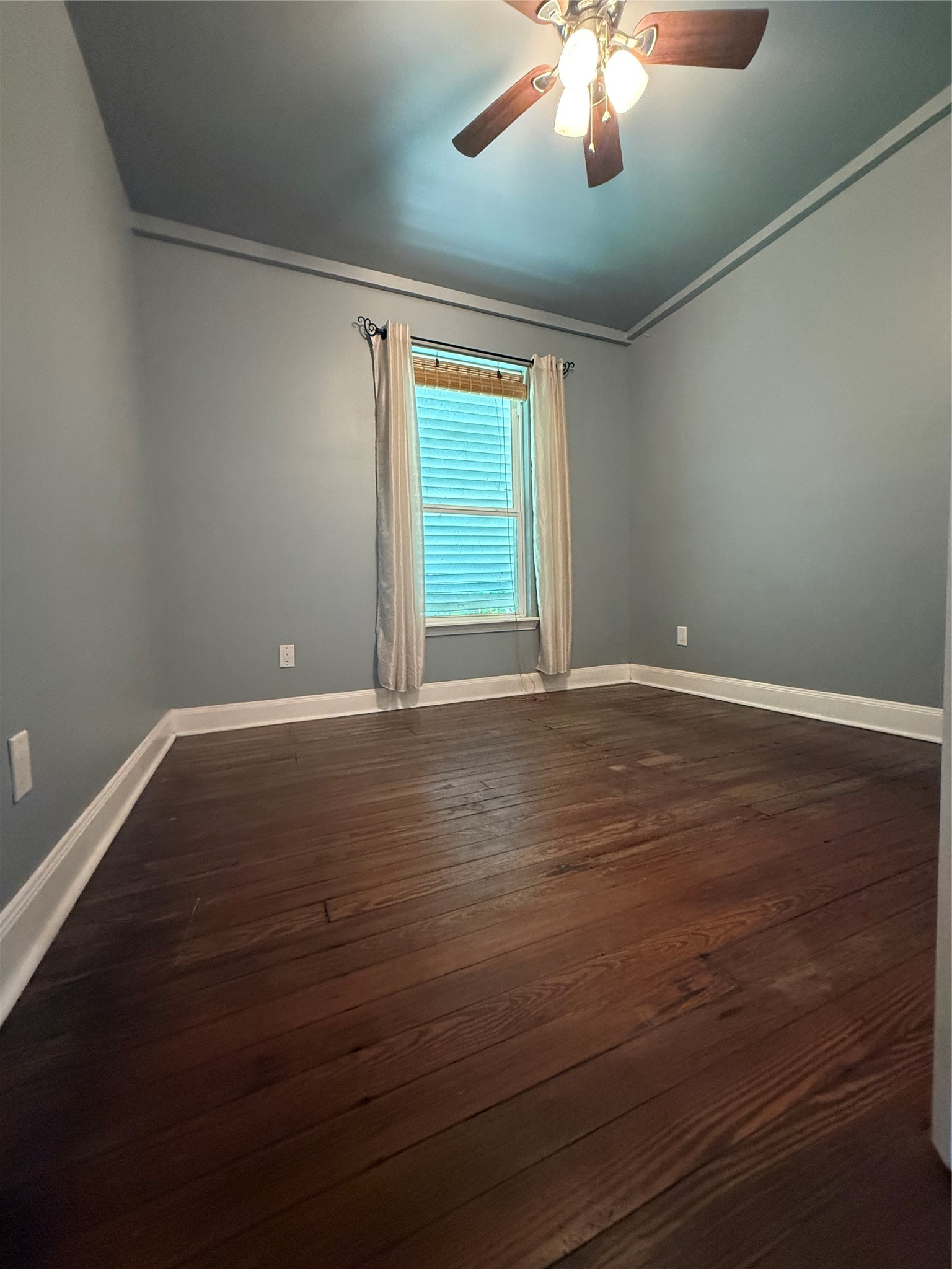 1508 20th Street Property Photo 9