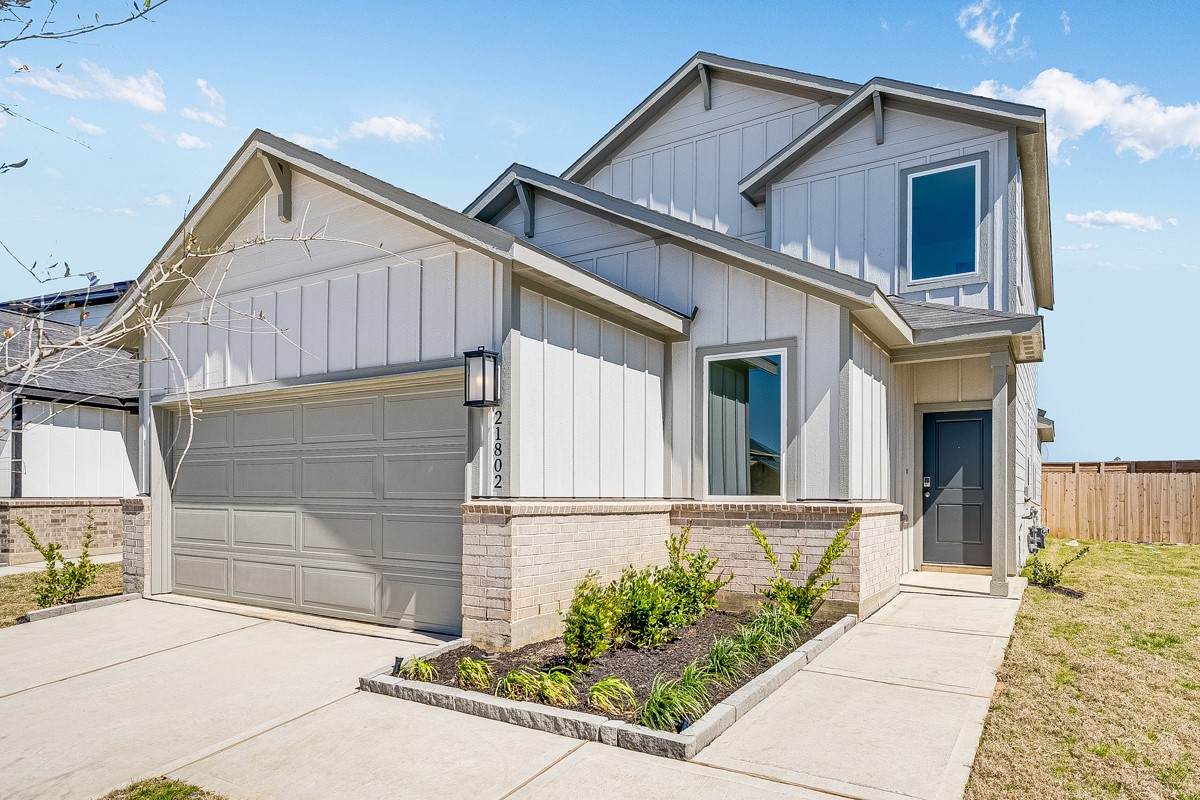 21802 Red Lantana Trail Property Photo