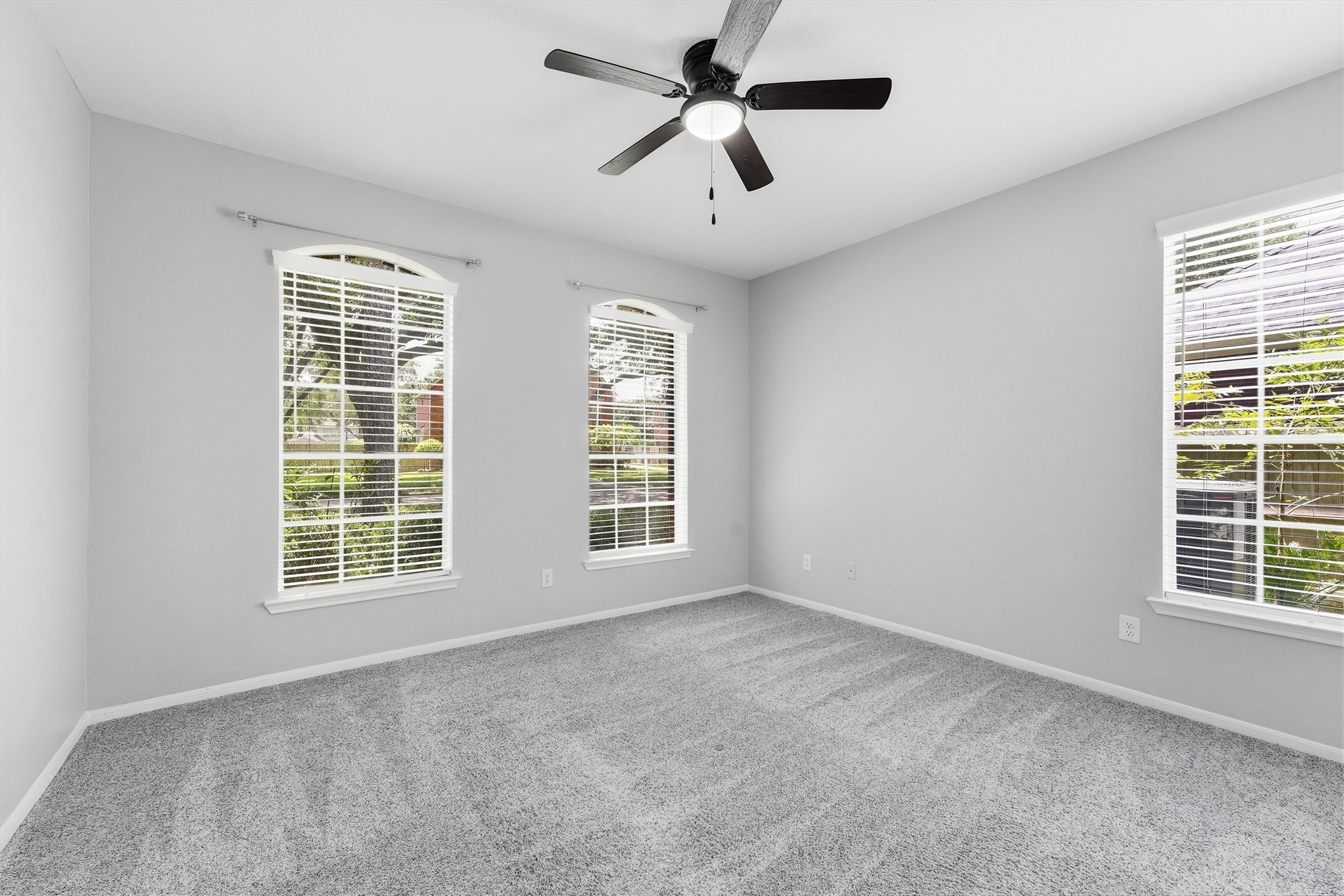 3319 Vista Lake Drive Property Photo 10